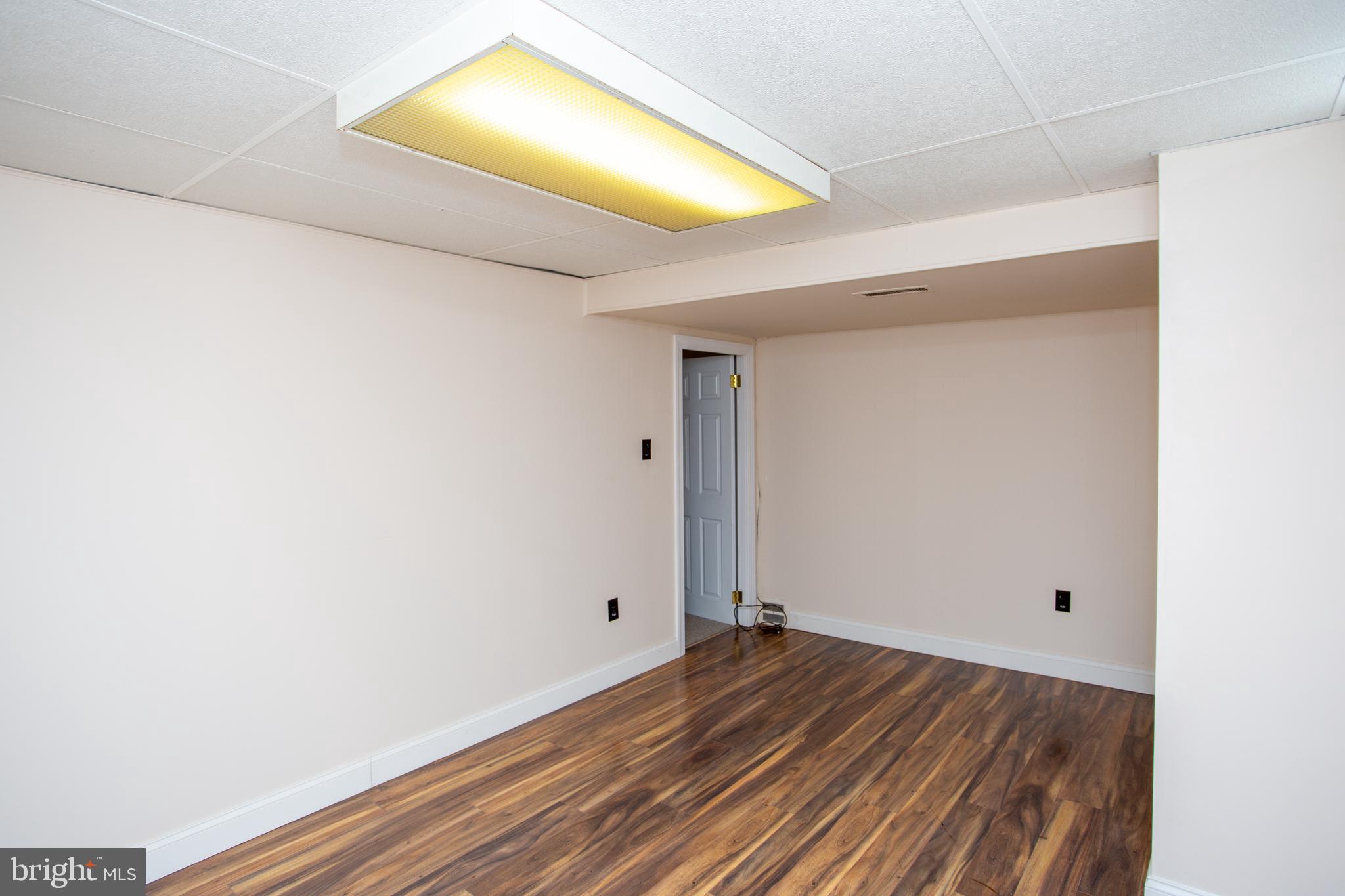 FEASTERVILLE HGTS - Residential