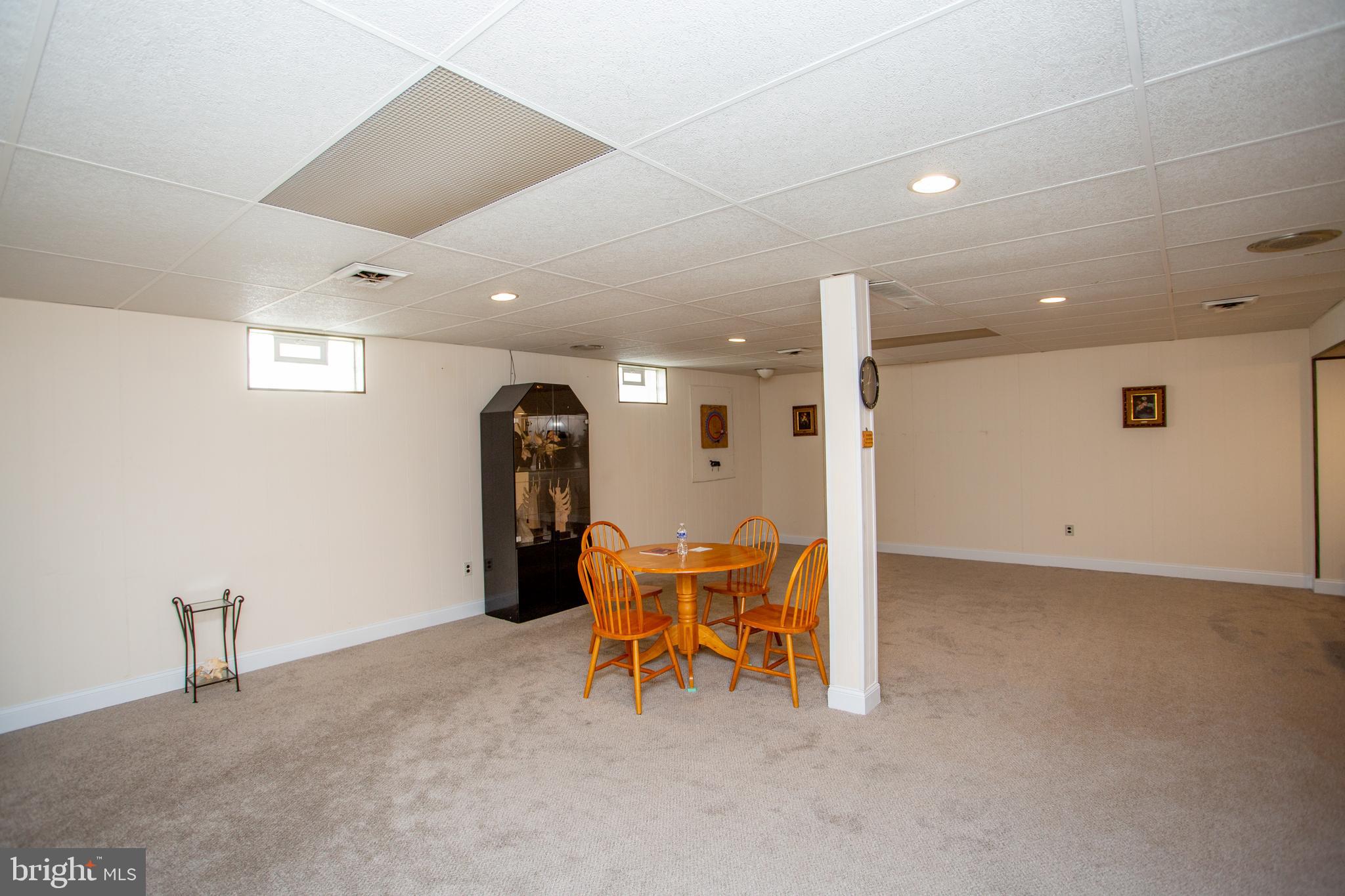 FEASTERVILLE HGTS - Residential