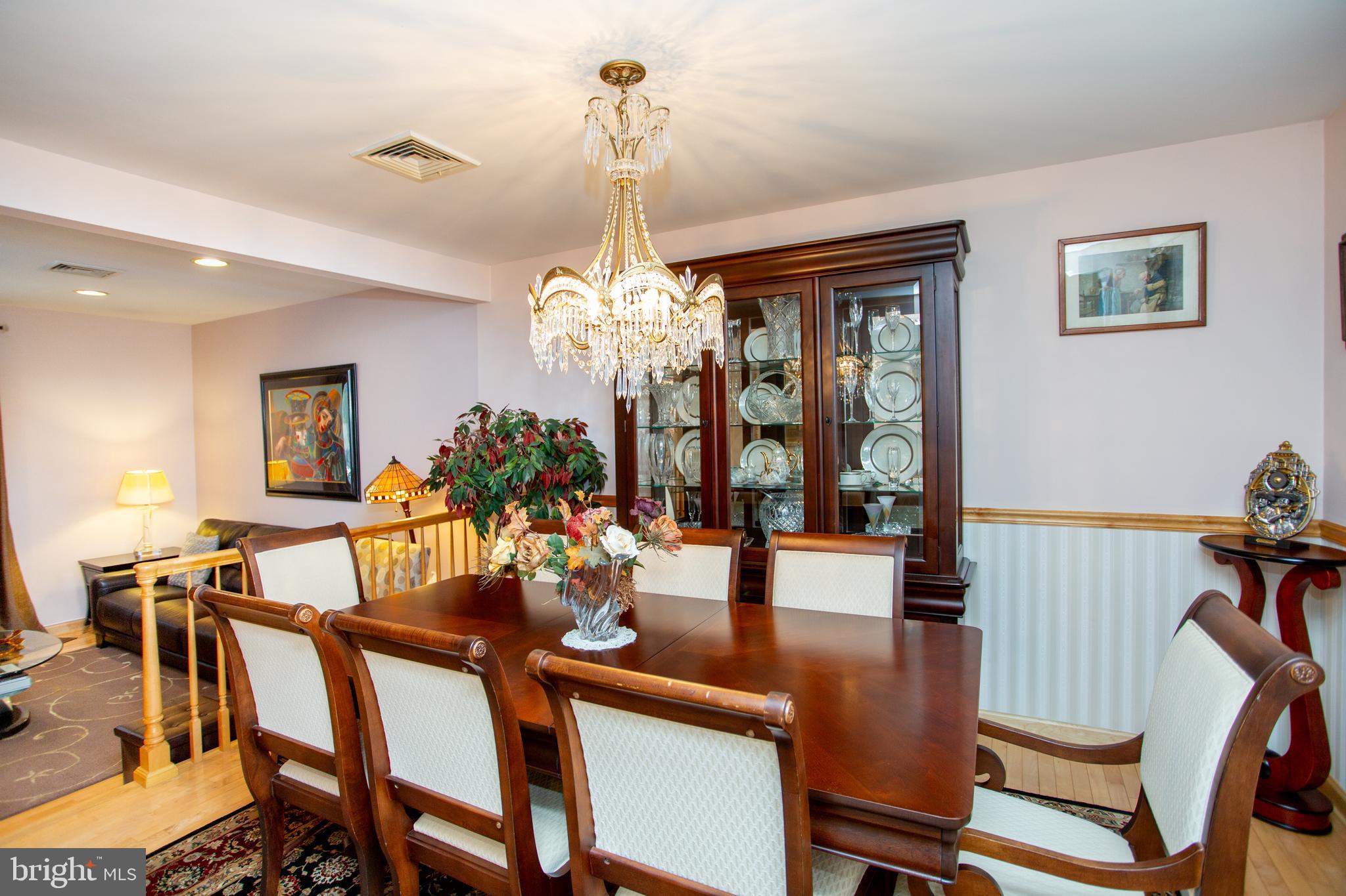 FEASTERVILLE HGTS - Residential