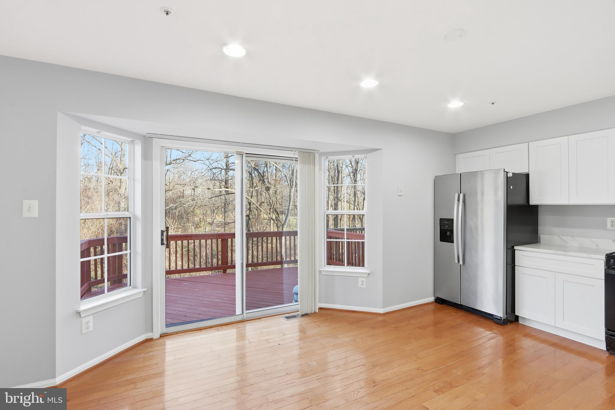 6174 SILVER ARROWS WAY