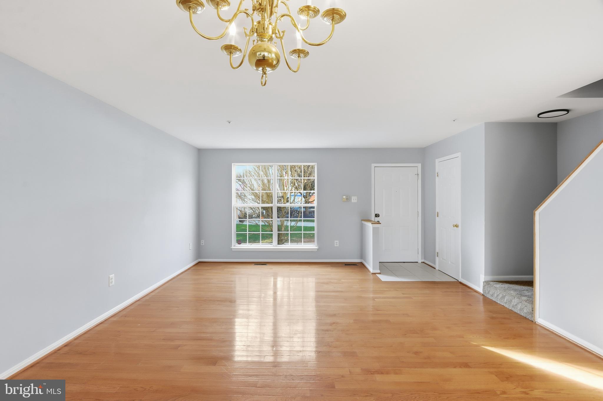 6174 SILVER ARROWS WAY