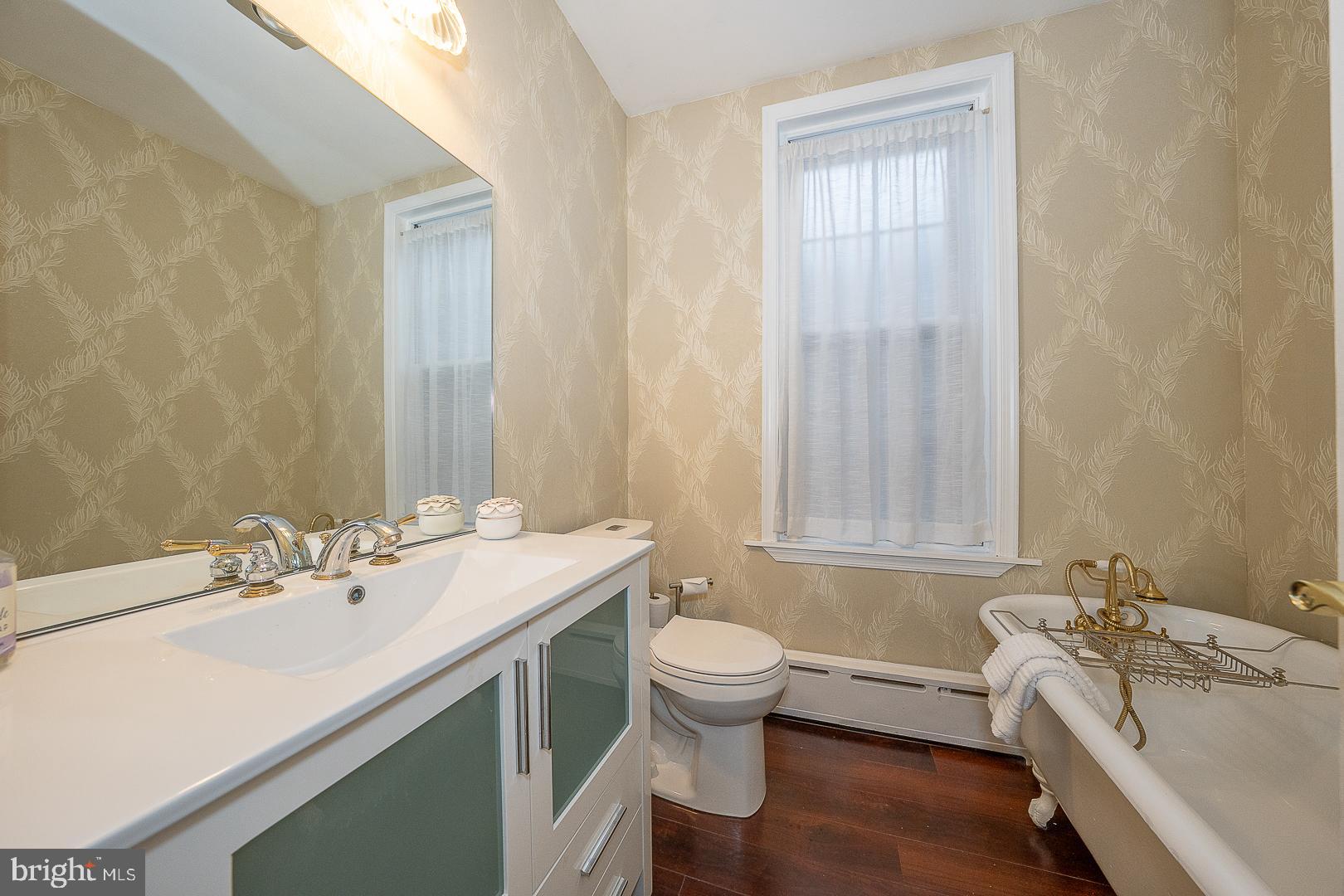 ART MUSEUM AREA - Residential