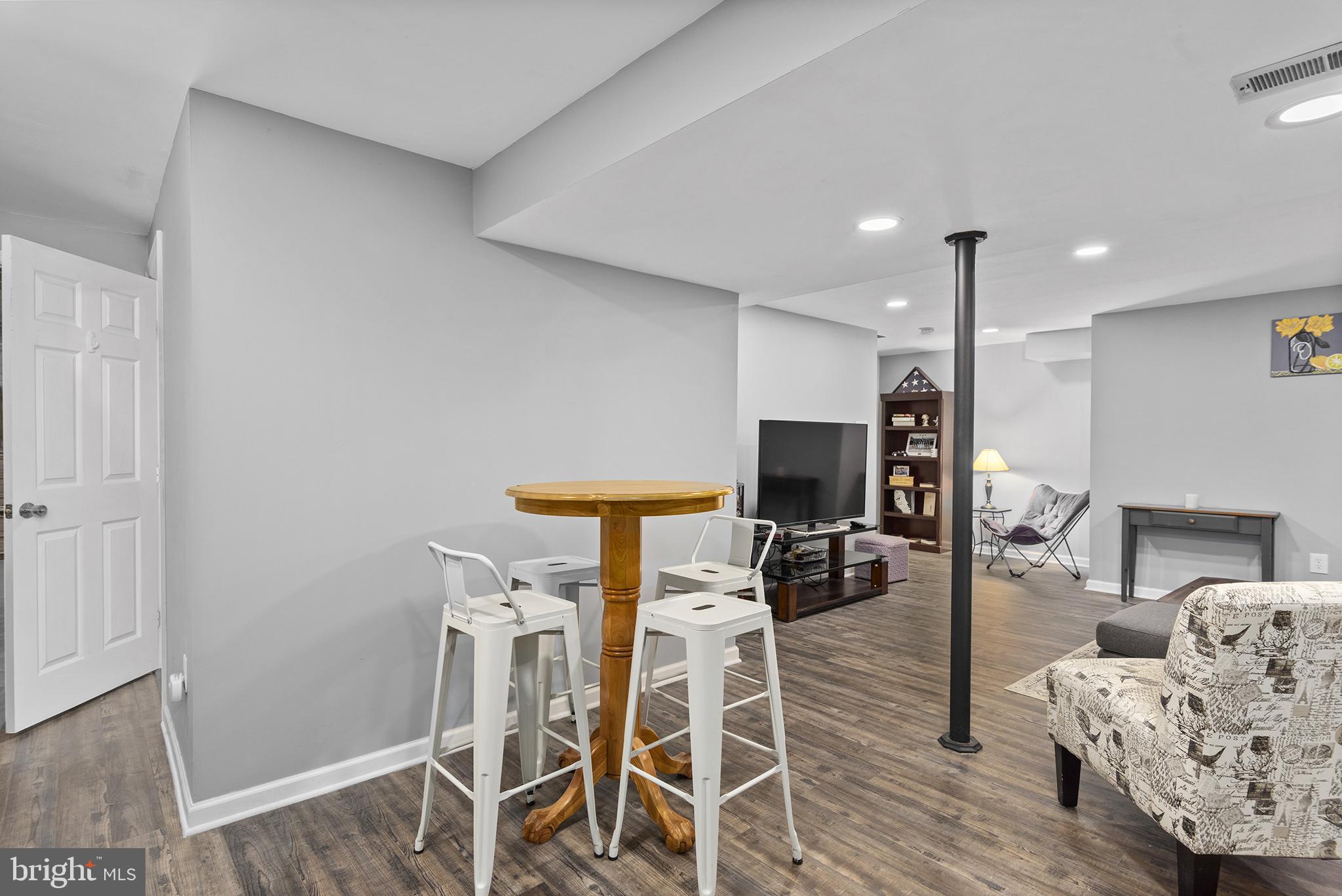 BEACON POINT - Residential