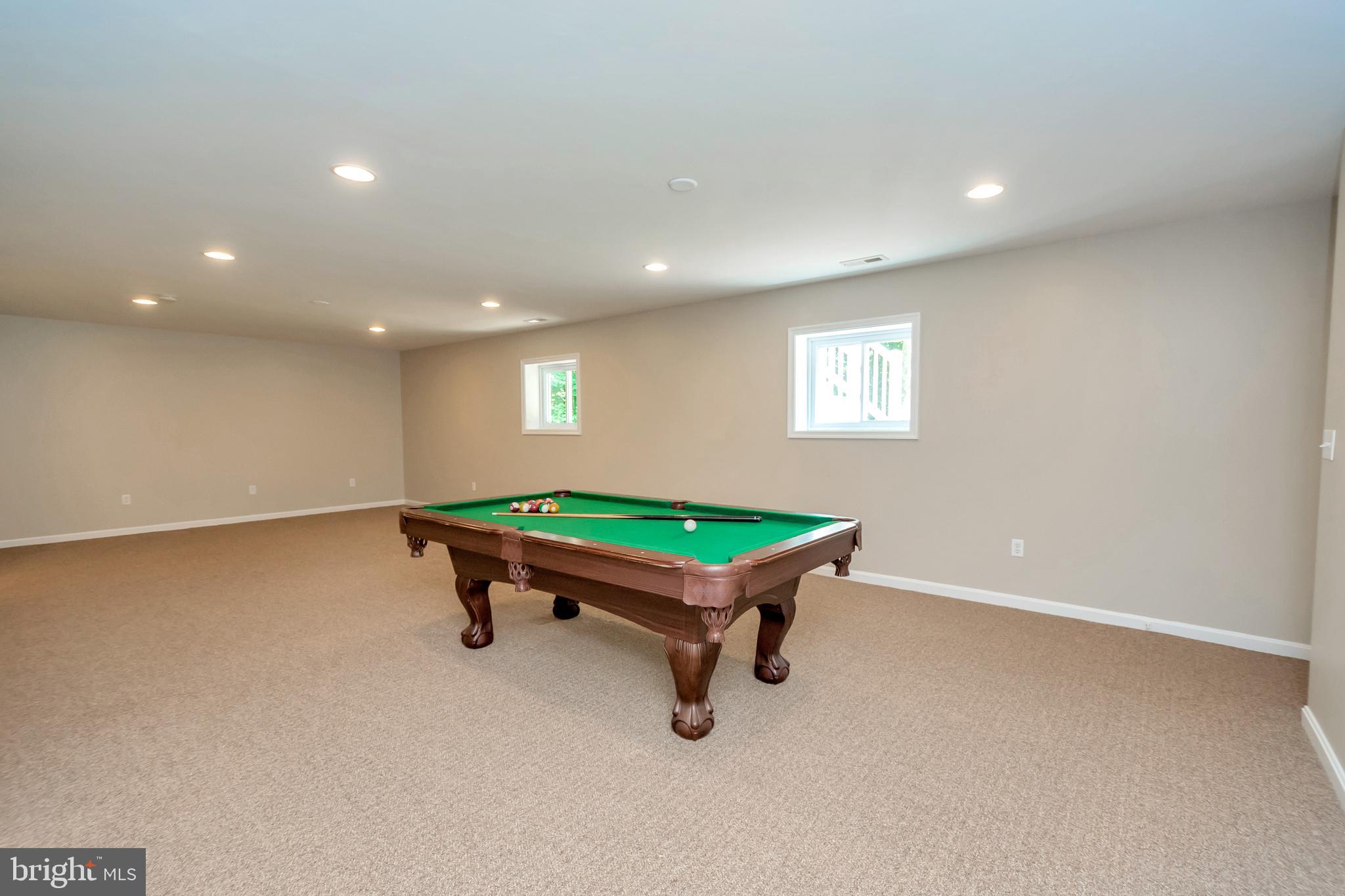 RIVER RIDGE ESTATES - Residential