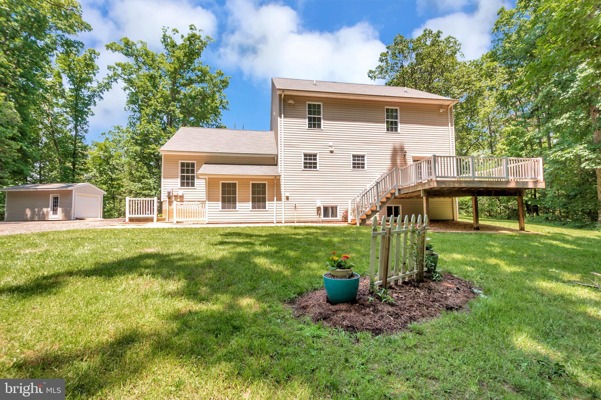 RIVER RIDGE ESTATES - Residential