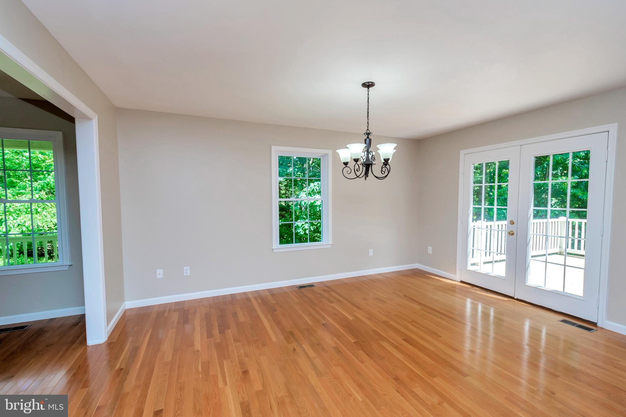 RIVER RIDGE ESTATES - Residential