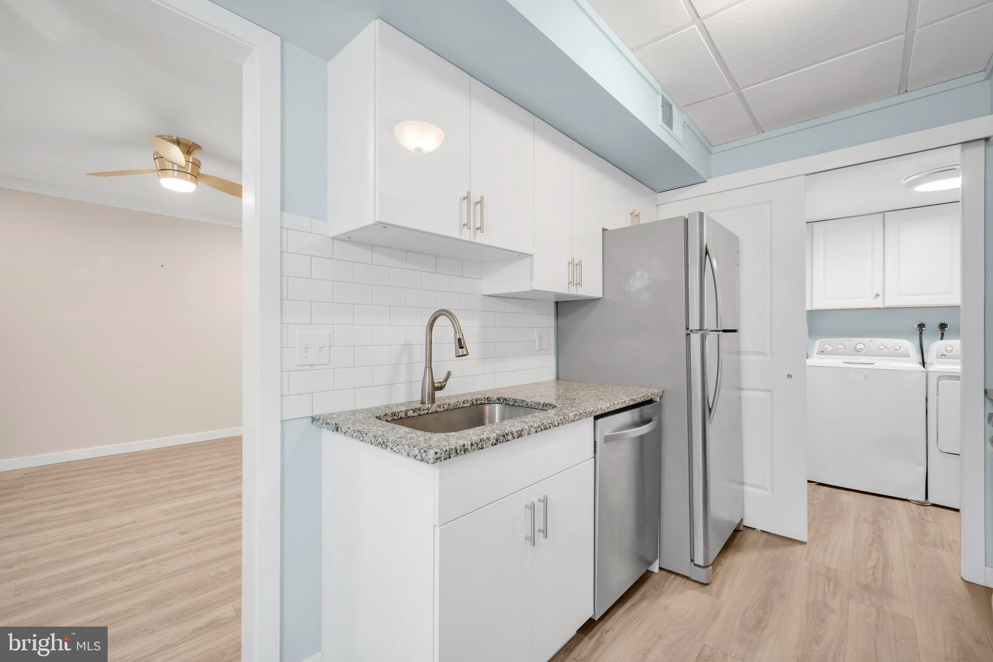 YORKTOWN - Residential