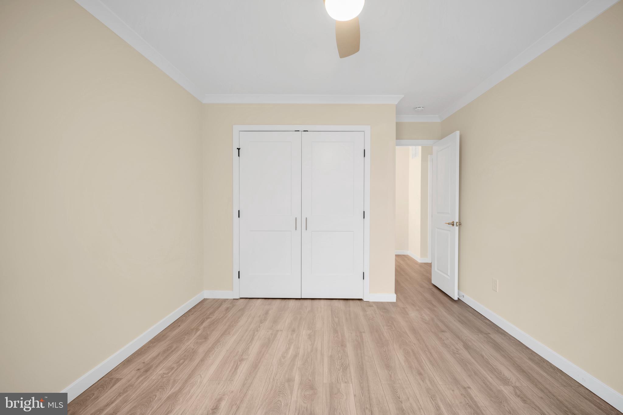 YORKTOWN - Residential