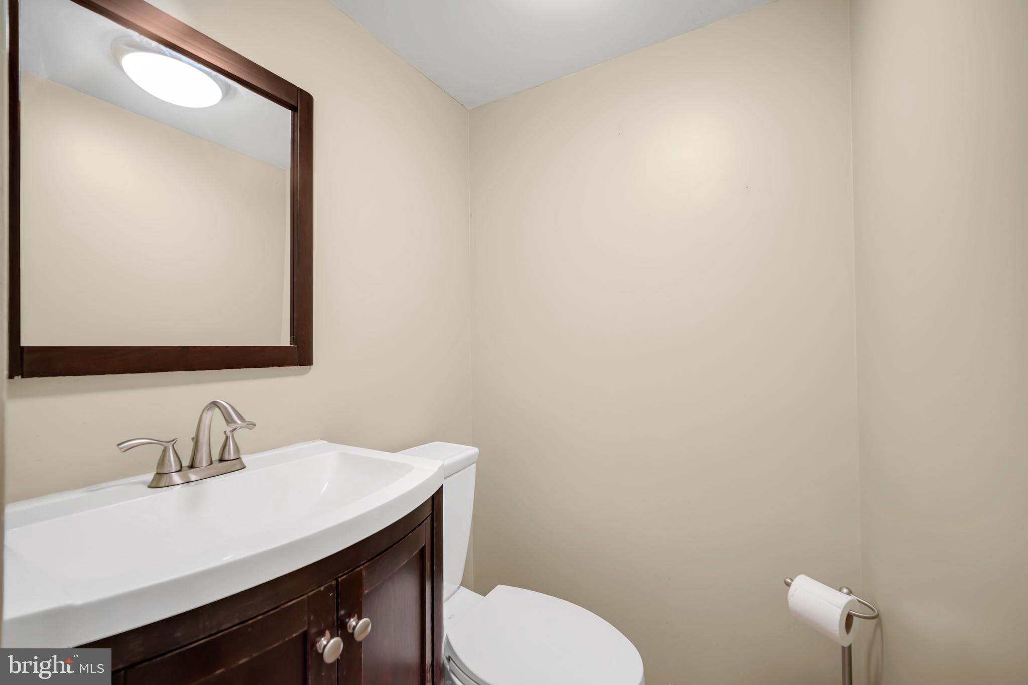 YORKTOWN - Residential