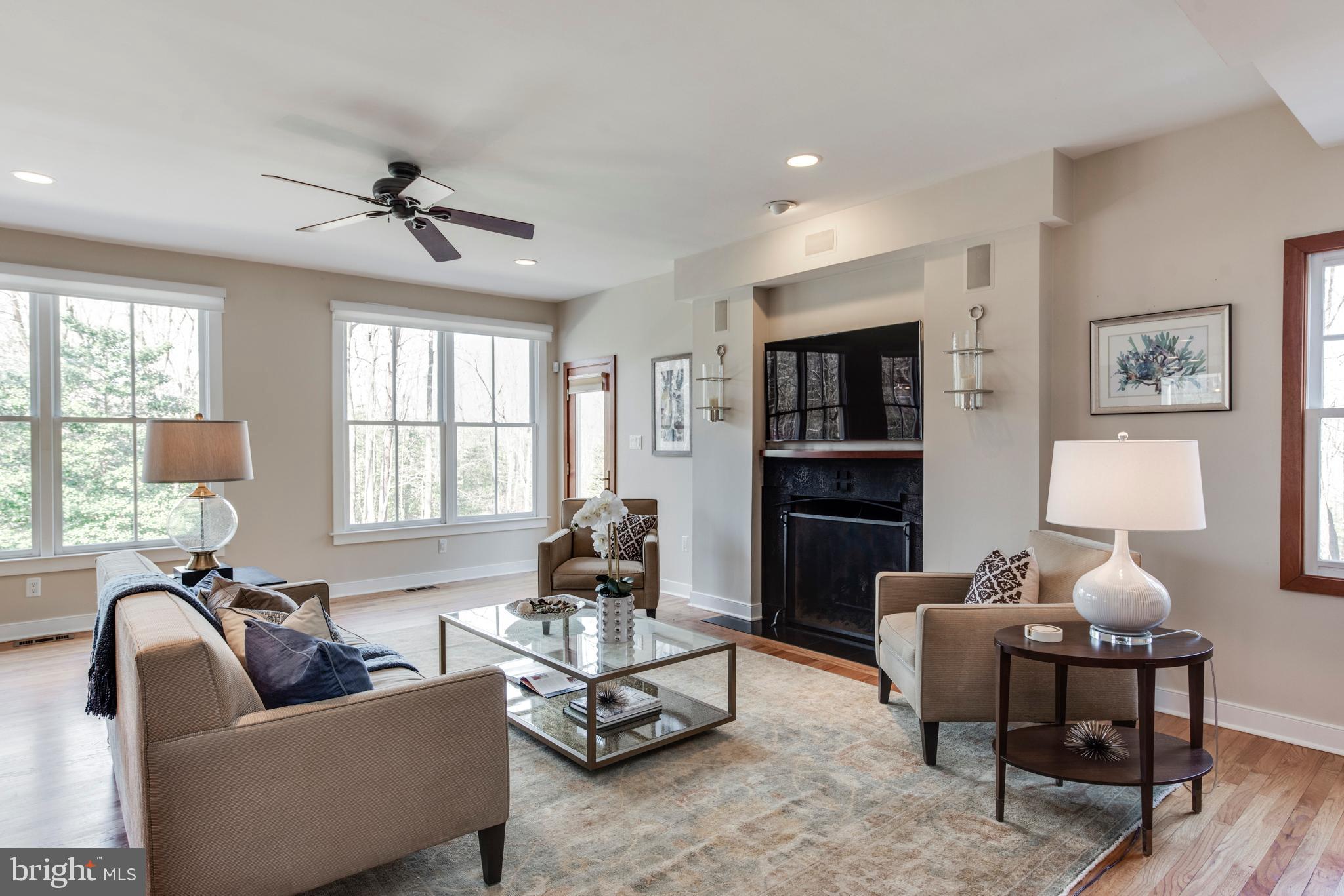 THE MEADOWS - Residential