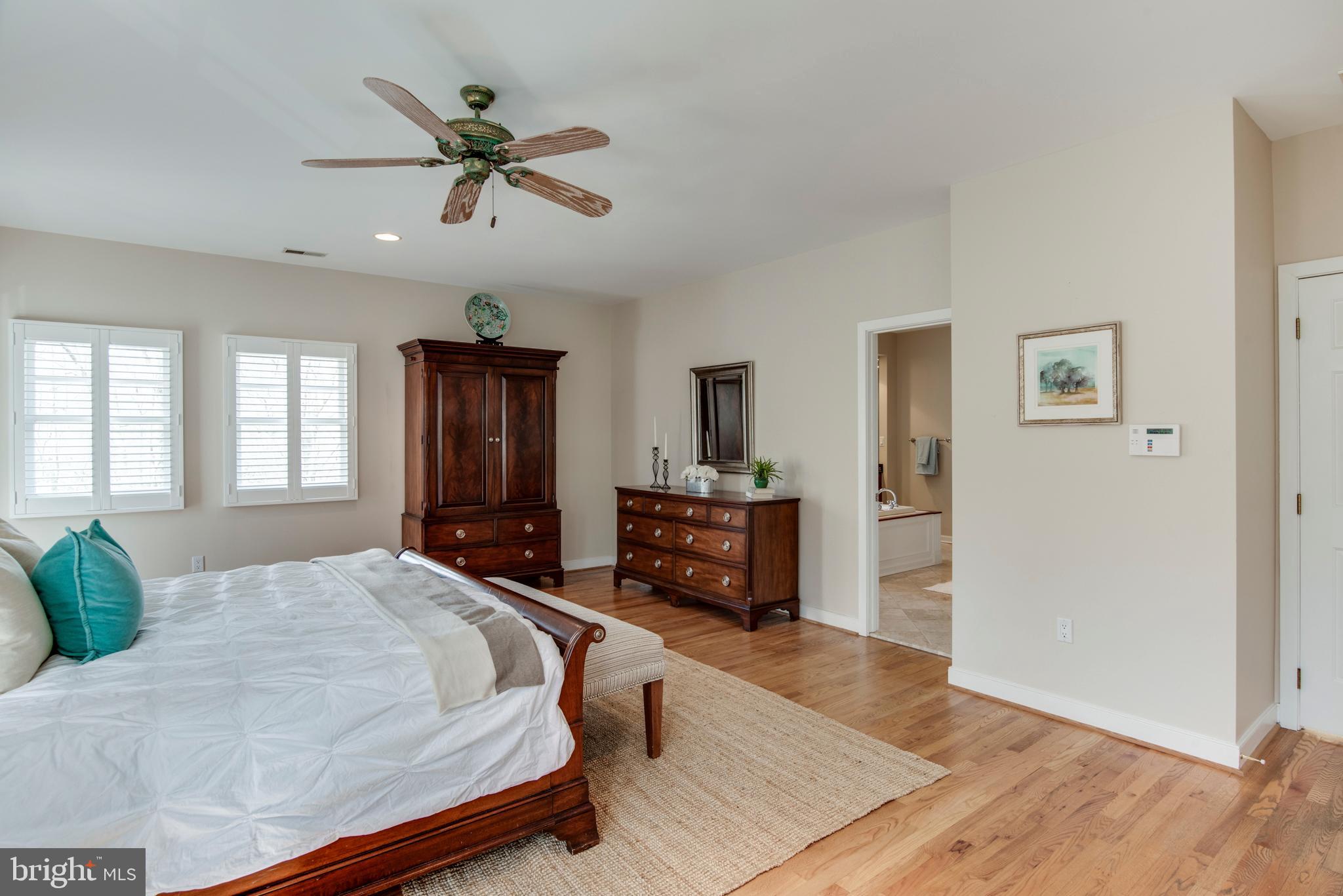 THE MEADOWS - Residential