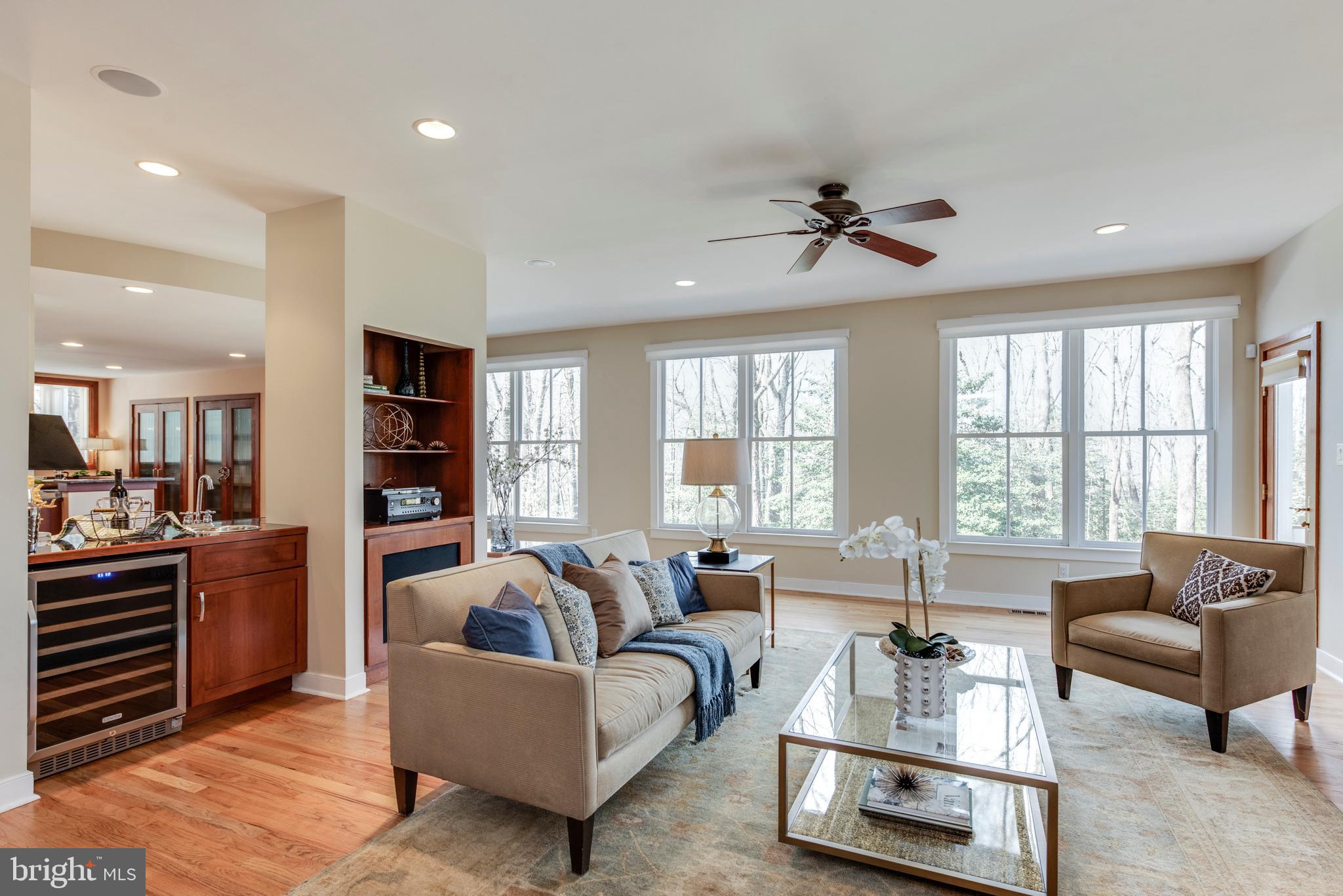 THE MEADOWS - Residential