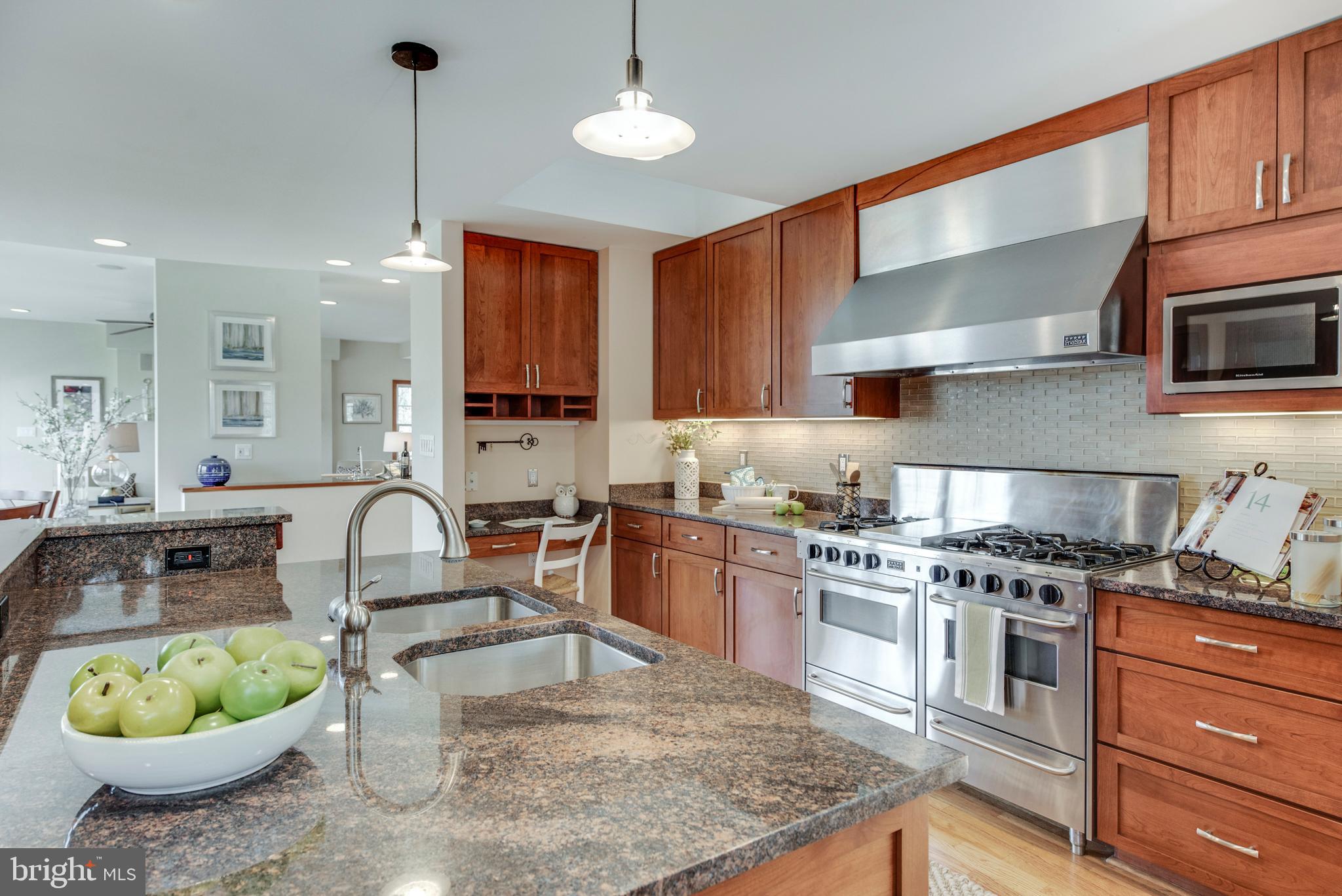 THE MEADOWS - Residential