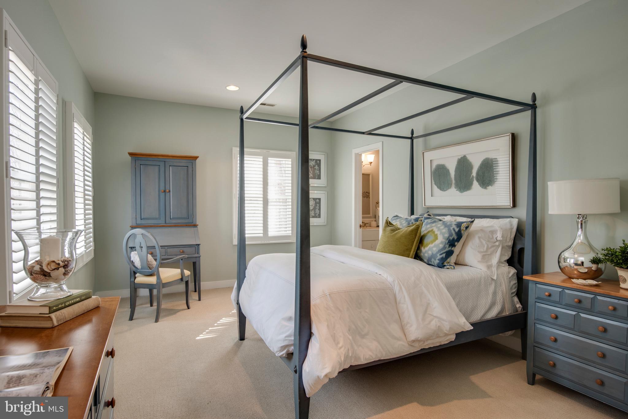 THE MEADOWS - Residential