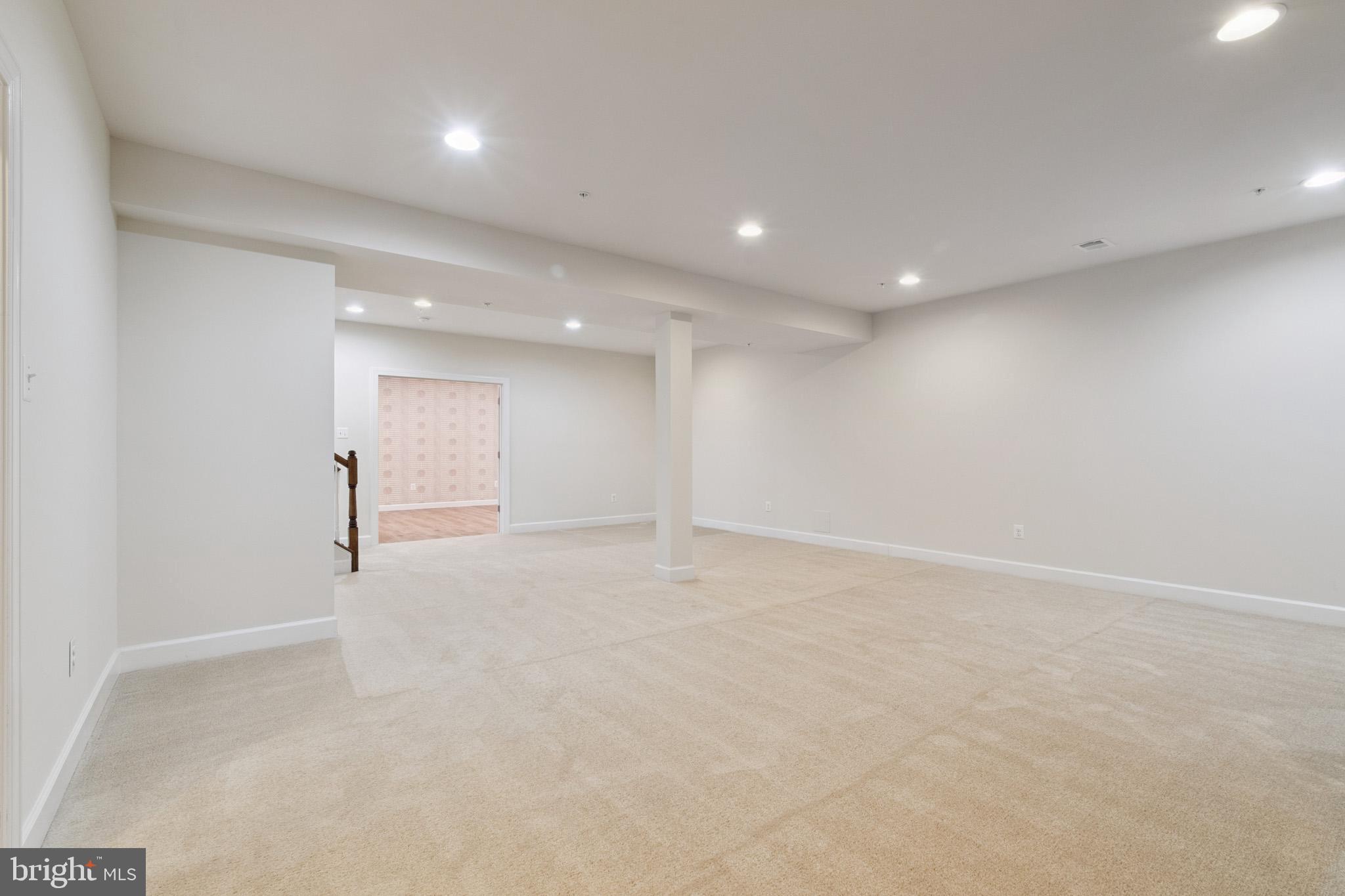 MAPLE LAWN - Residential