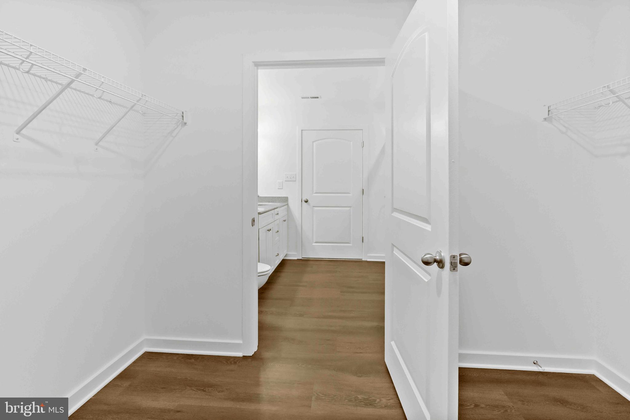 CARDINAL POINTE - Residential