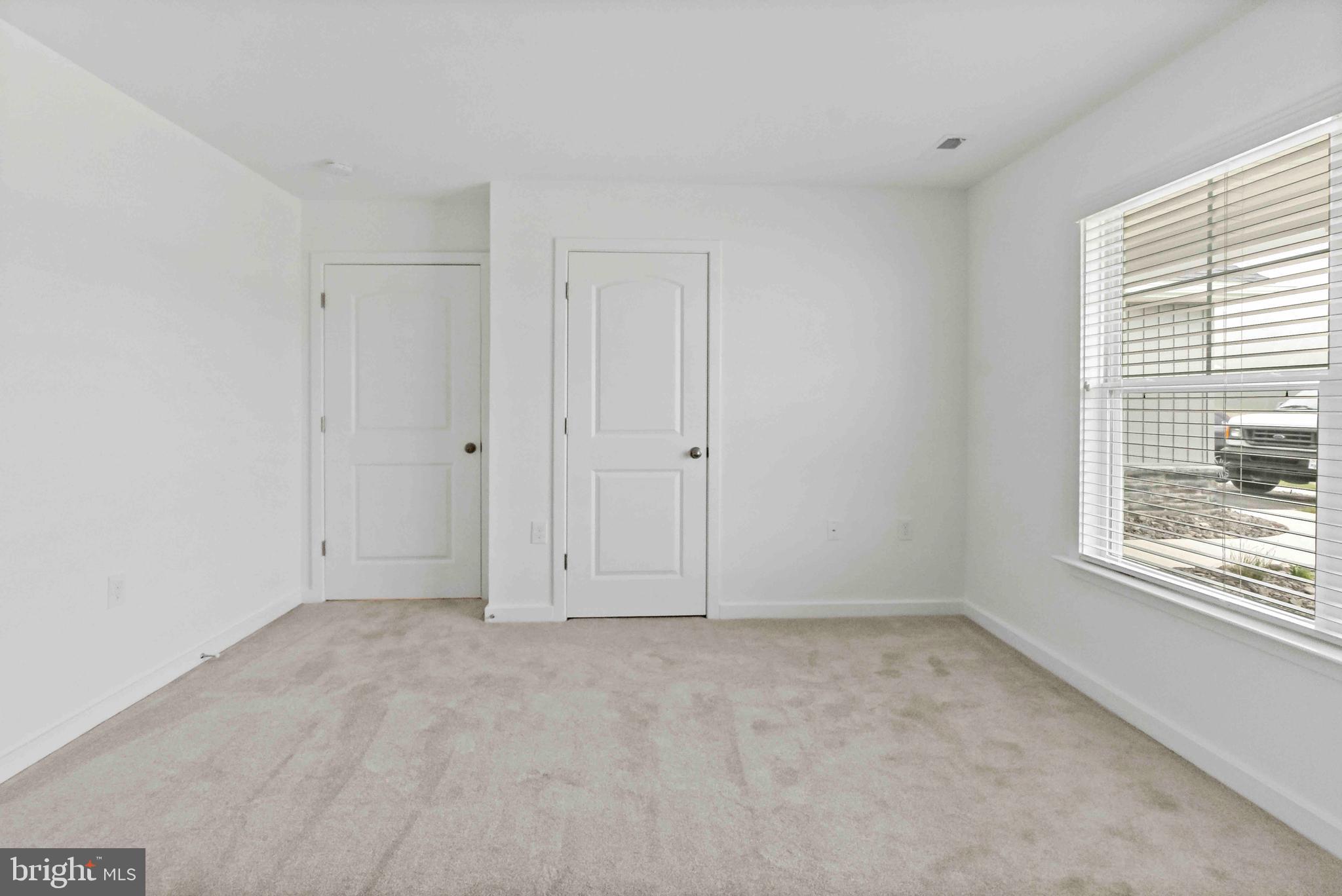 CARDINAL POINTE - Residential