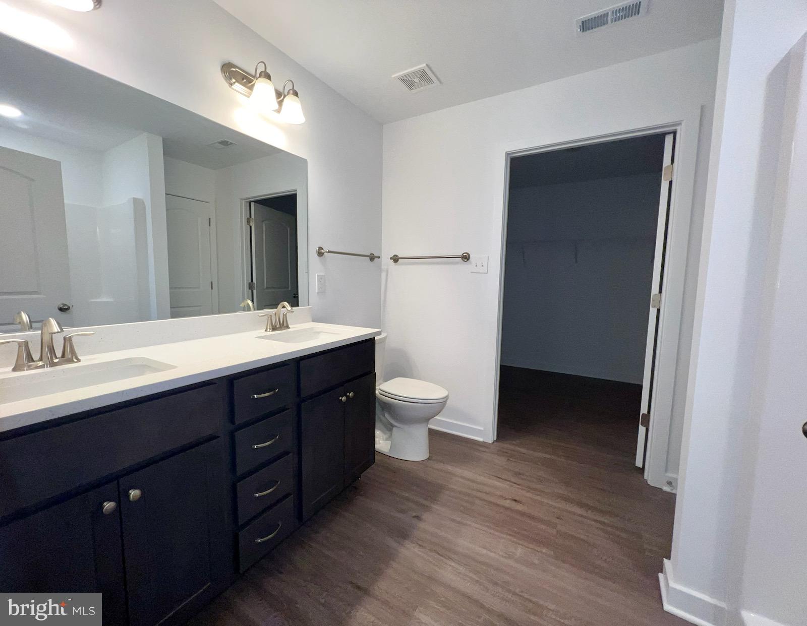 CARDINAL POINTE - Residential