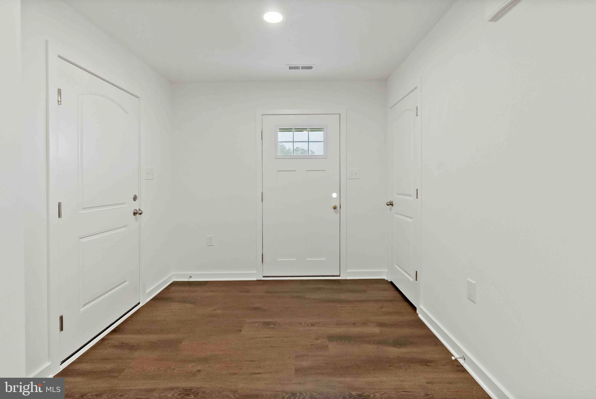 CARDINAL POINTE - Residential