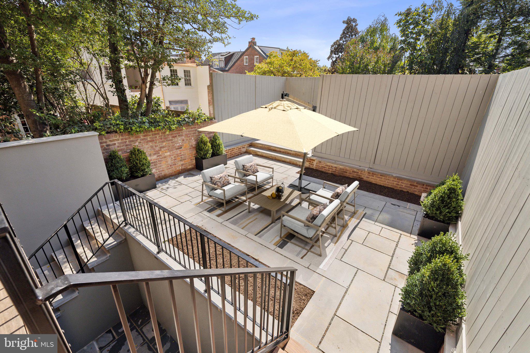 GEORGETOWN - Residential