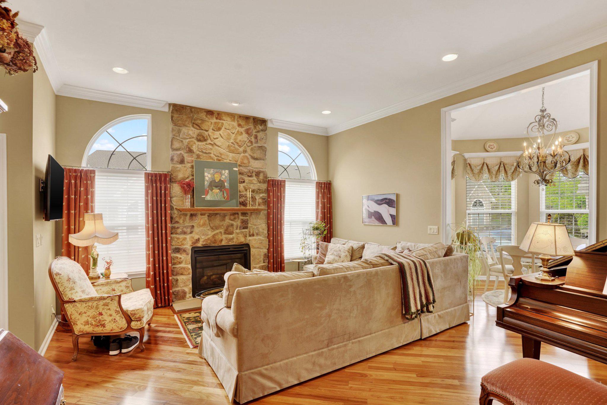 VILLAS AT FIVE PONDS - Residential