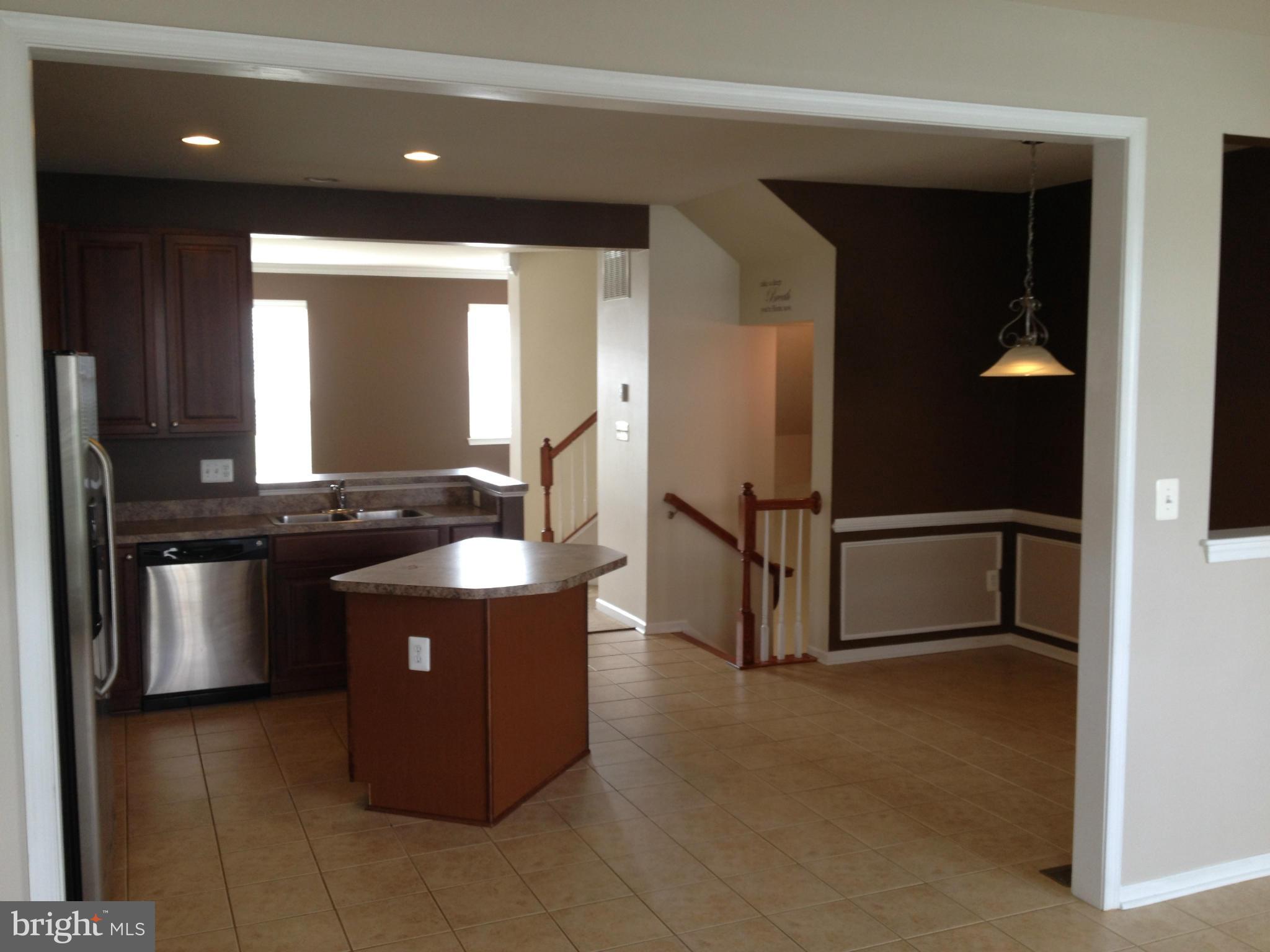 BROOKFIELD - Residential Lease