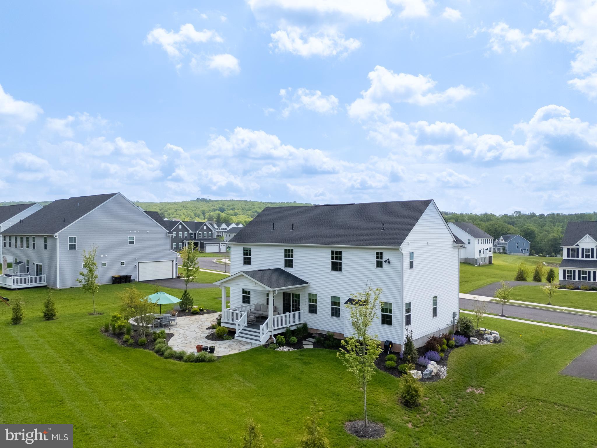 3055 HAWK VALLEY COURT