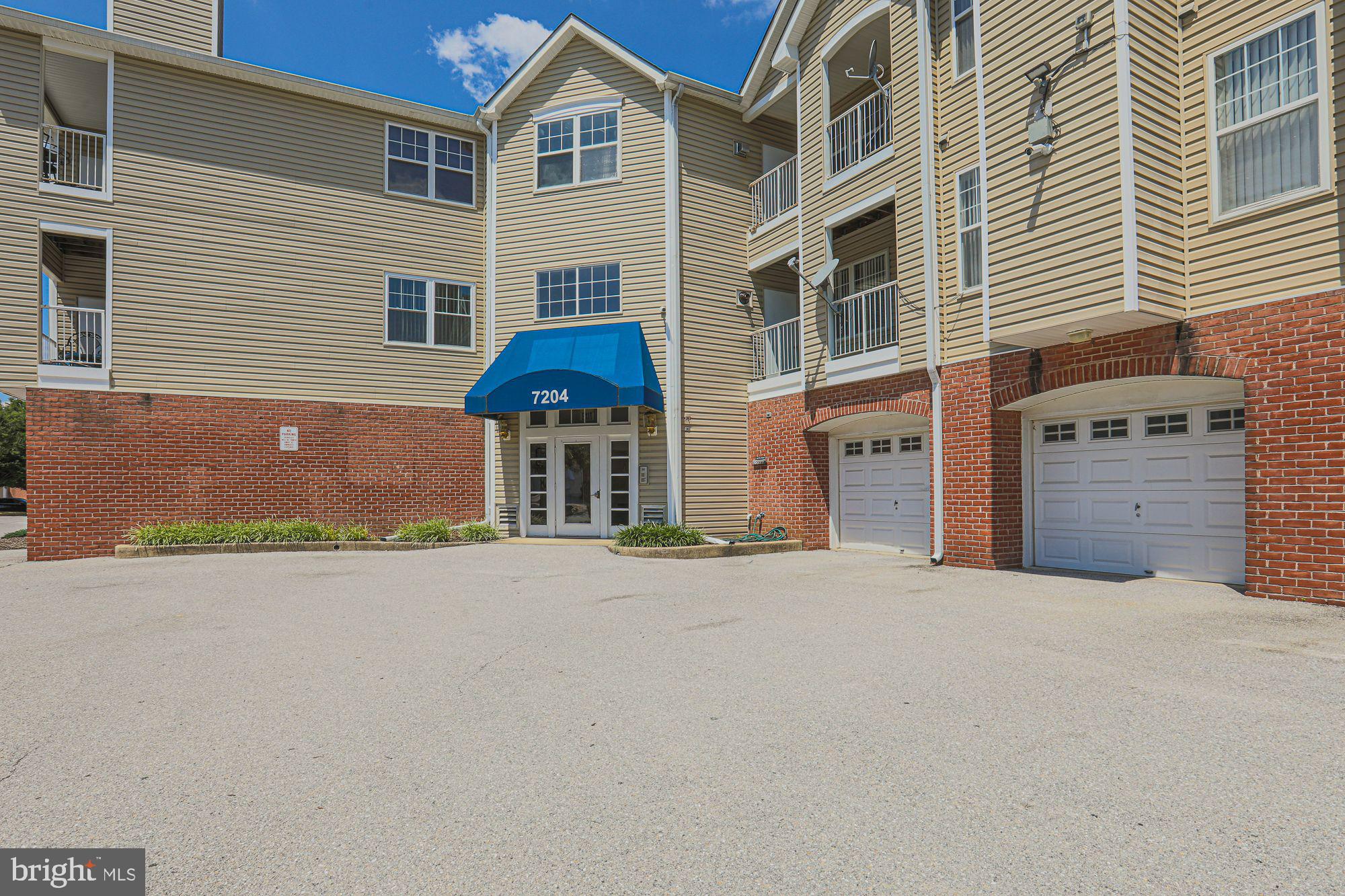 BRISTOL PARK - Residential