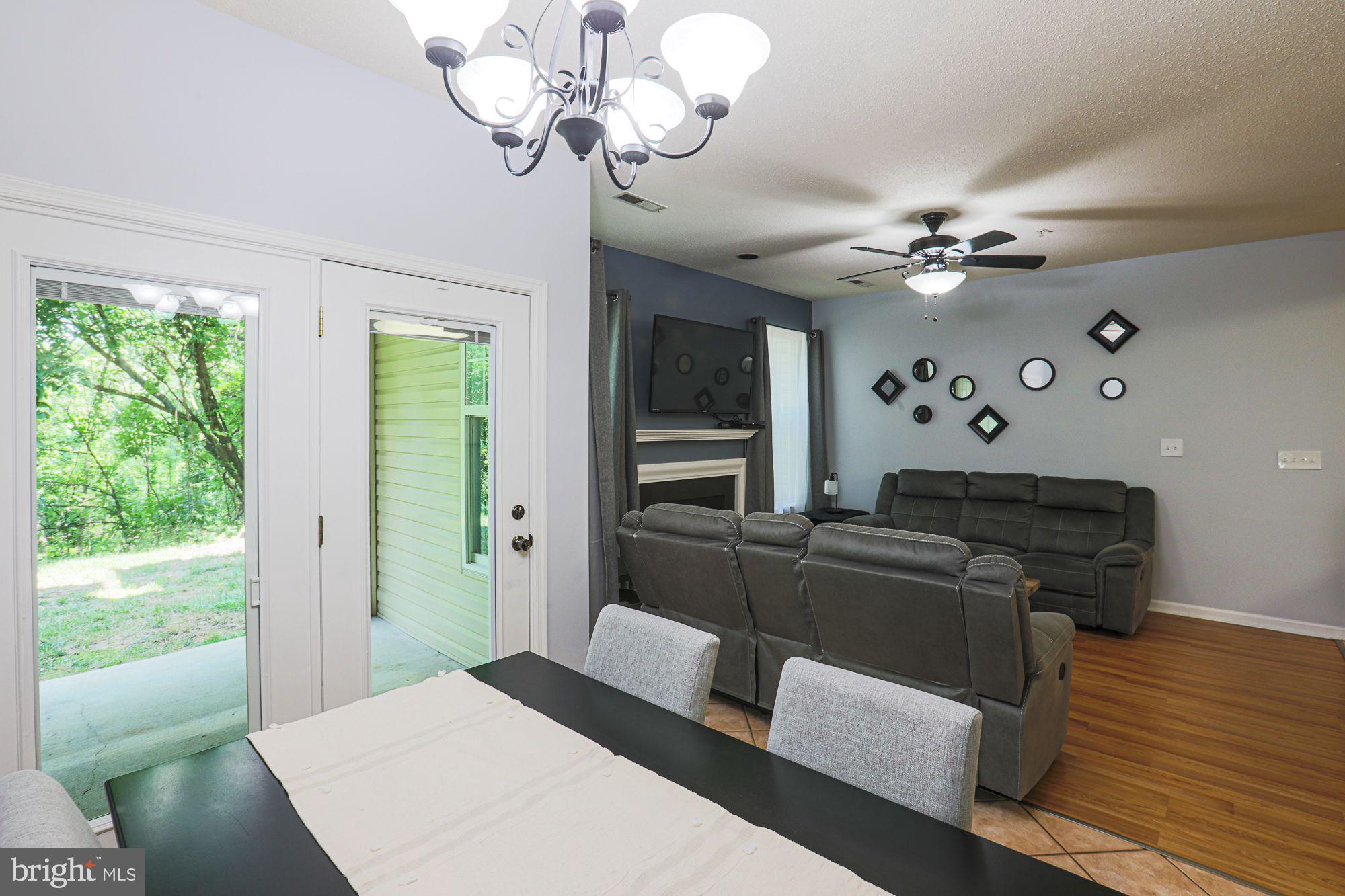 BRISTOL PARK - Residential