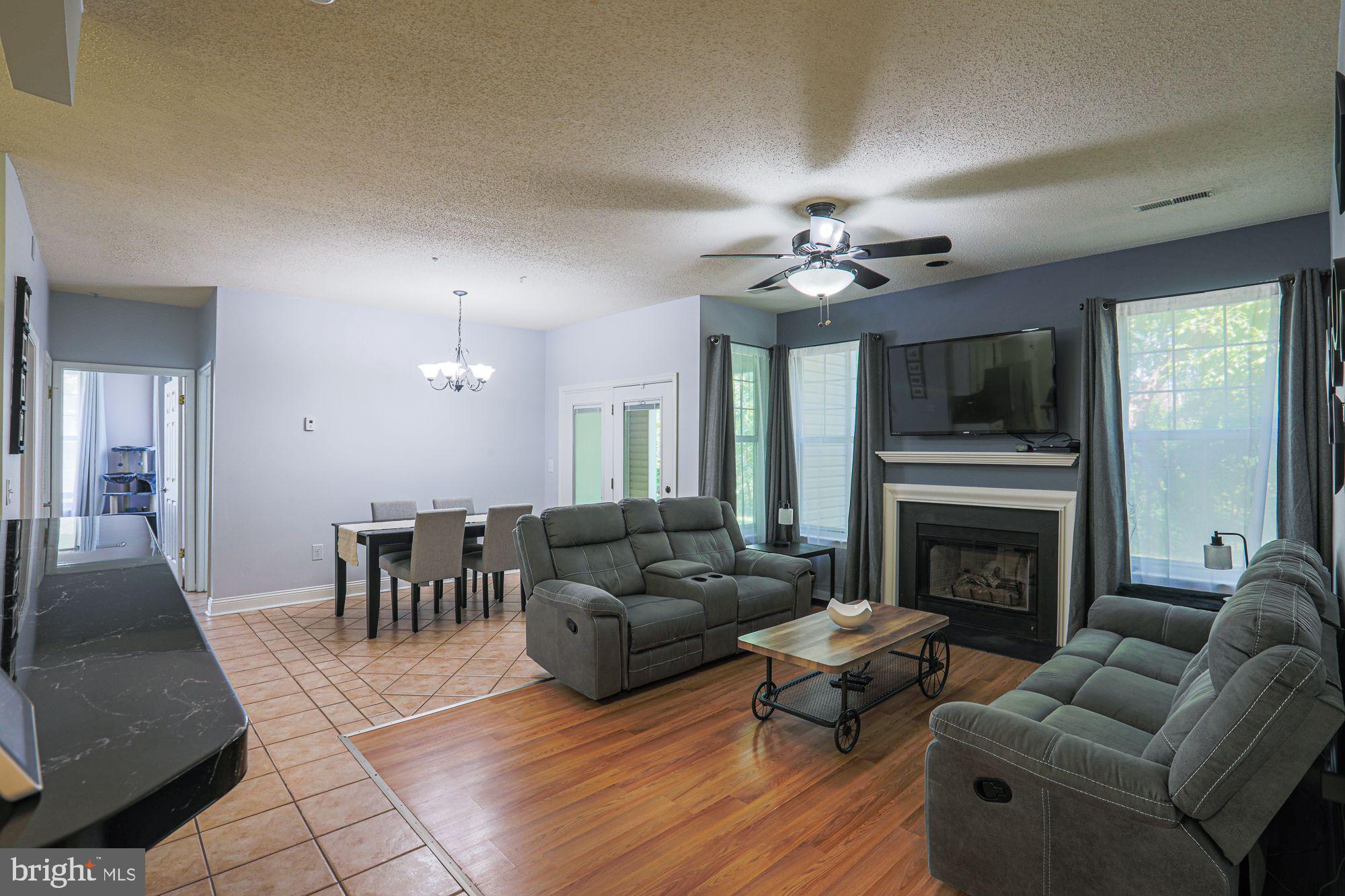 BRISTOL PARK - Residential