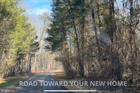 HERITAGE EAGLE LANE NE BEALETON VA 22712