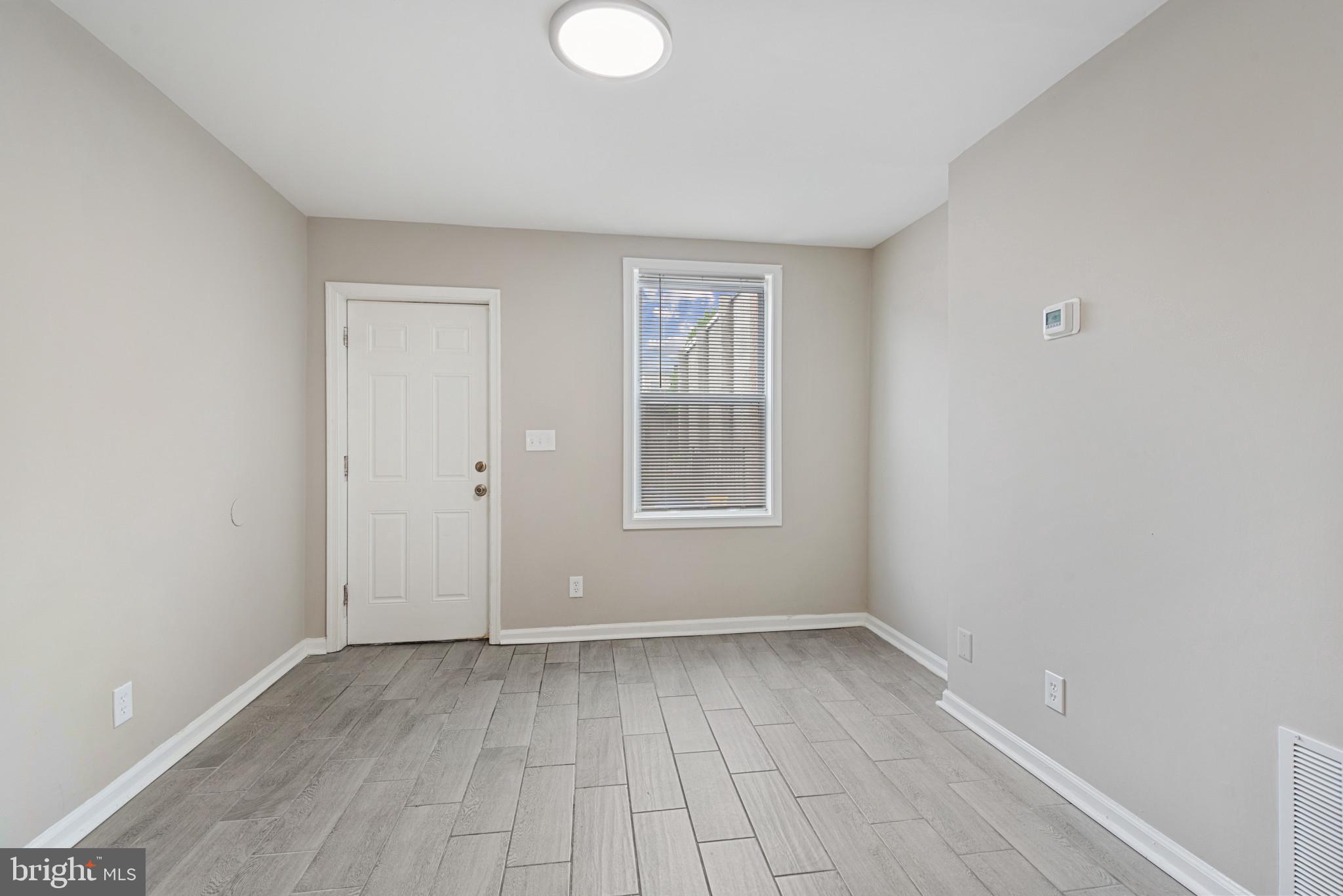 WASHINGTON VILLAGE - Residential