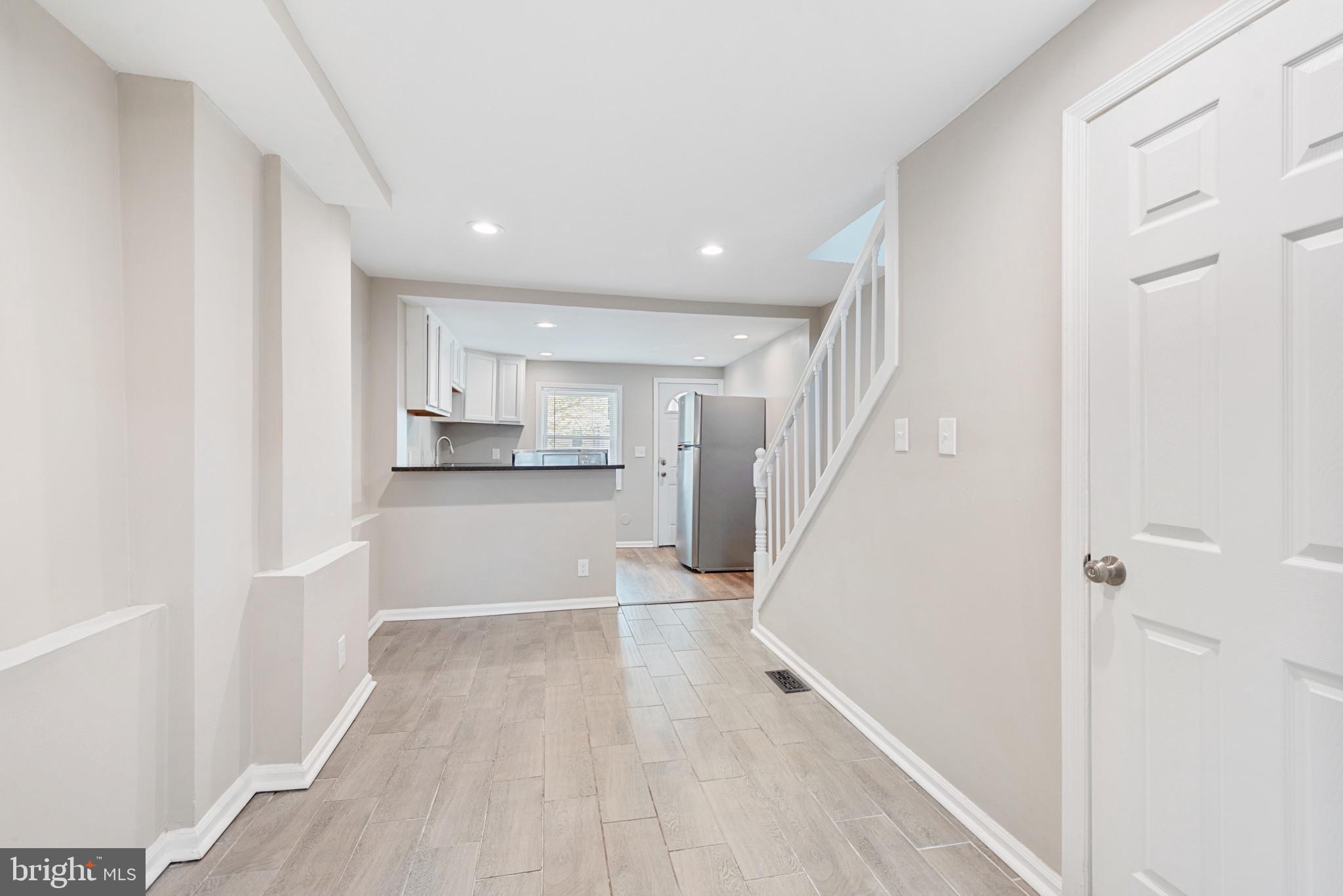 WASHINGTON VILLAGE - Residential