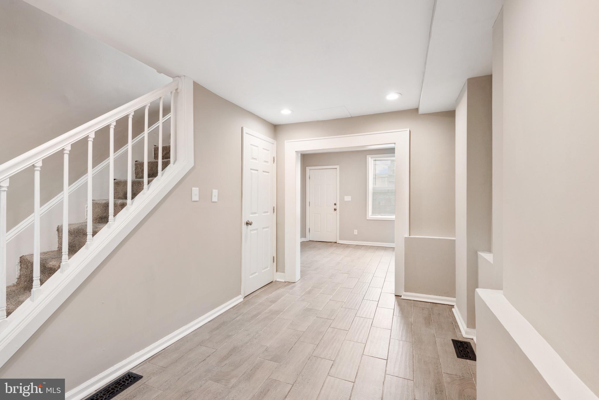 WASHINGTON VILLAGE - Residential