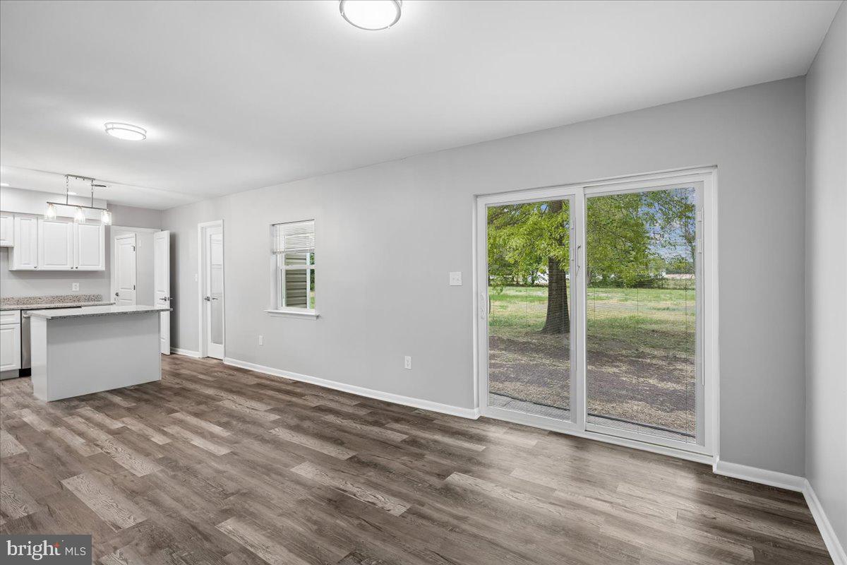 ROCKAWALKIN VILLAGE - Residential