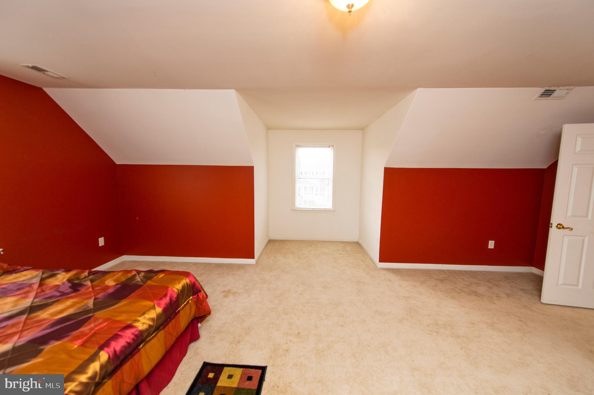 RIVER MEADOWS - Residential