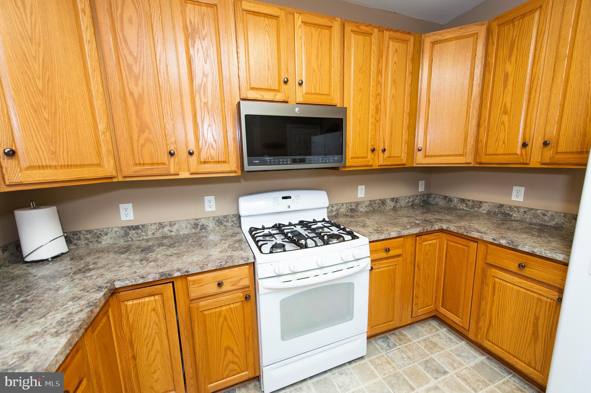 RIVER MEADOWS - Residential