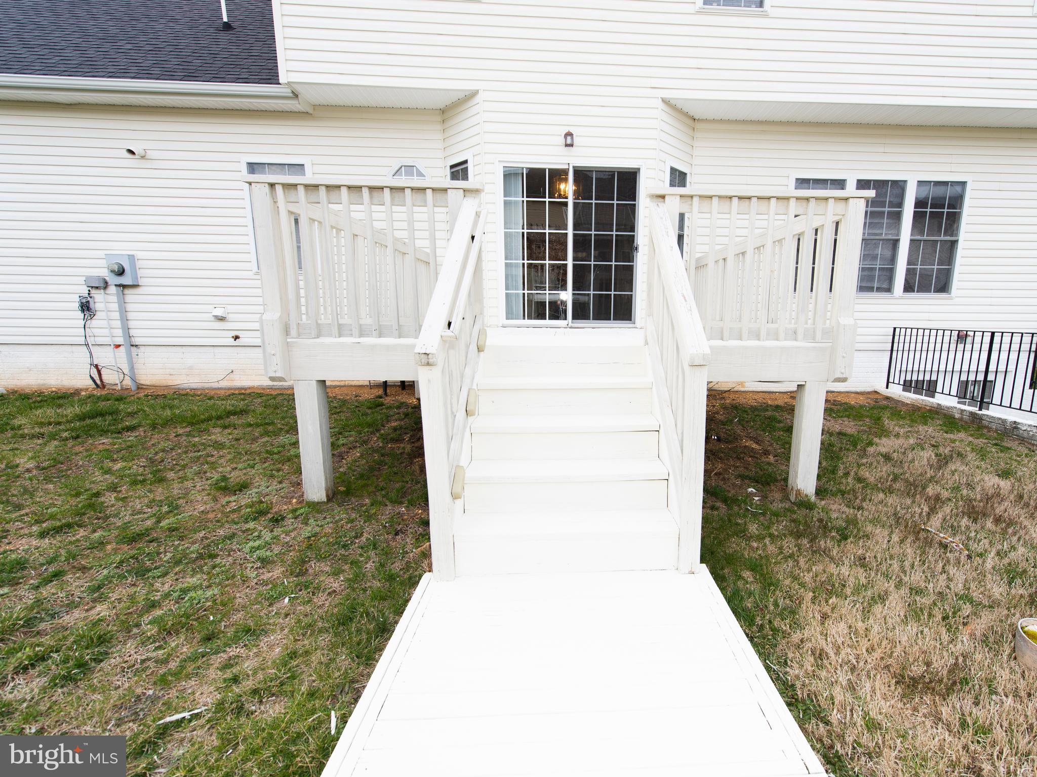 RIVER MEADOWS - Residential