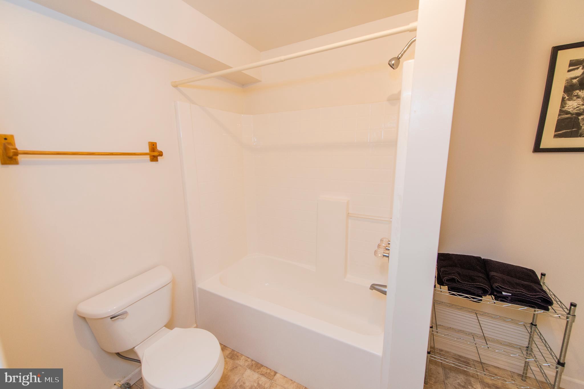 RIVER MEADOWS - Residential