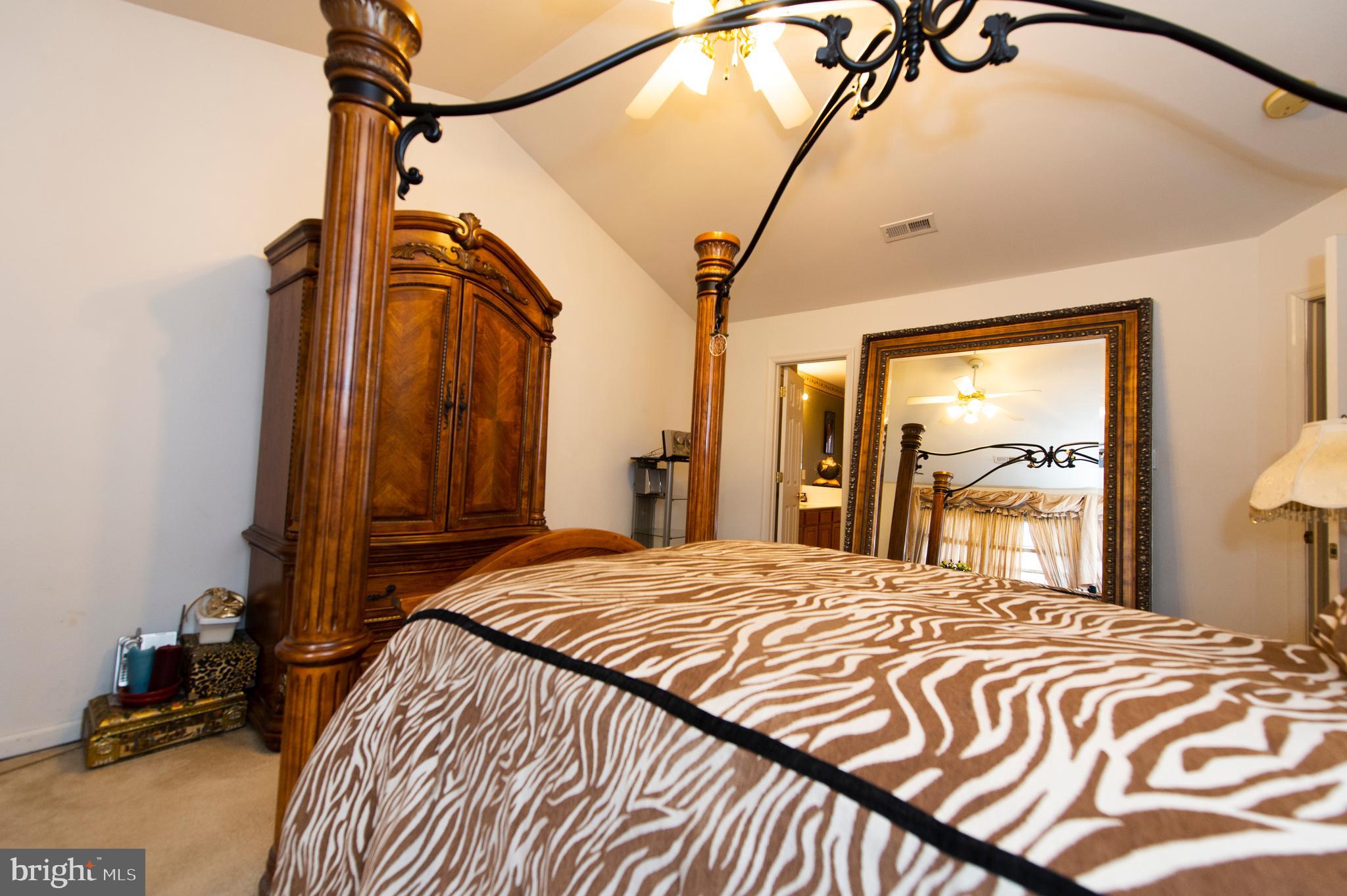 RIVER MEADOWS - Residential