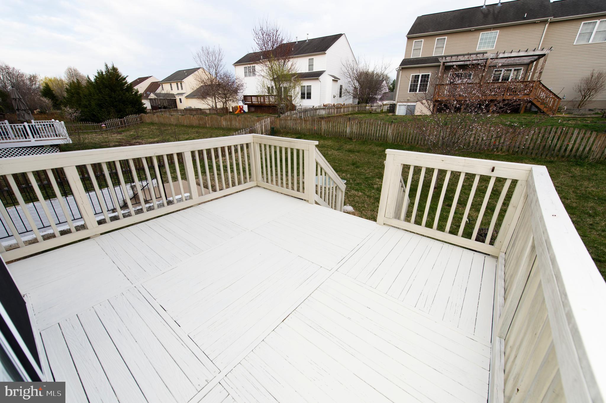 RIVER MEADOWS - Residential