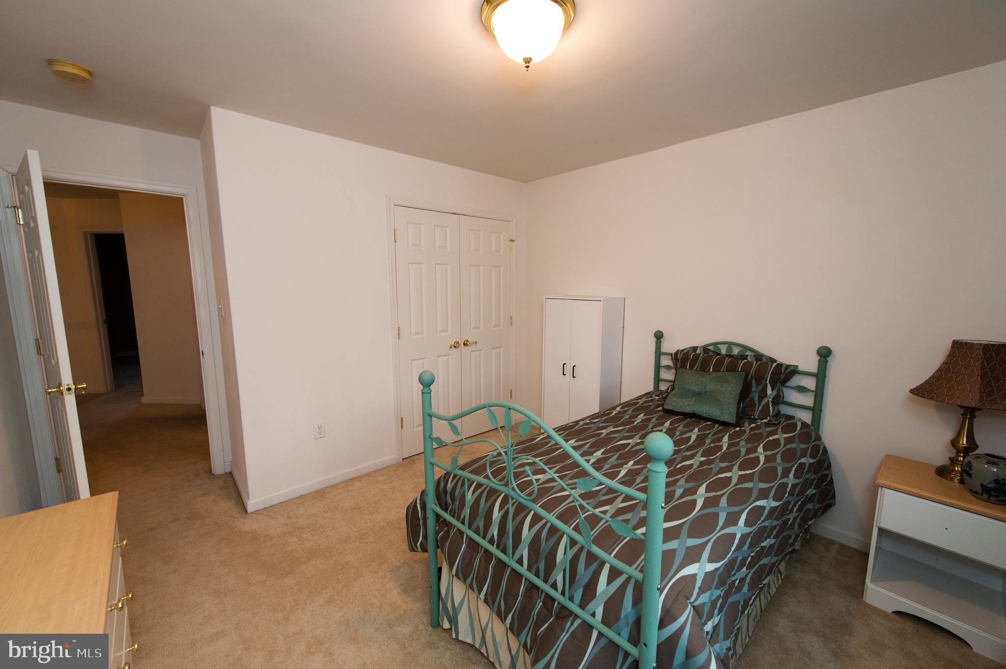 RIVER MEADOWS - Residential