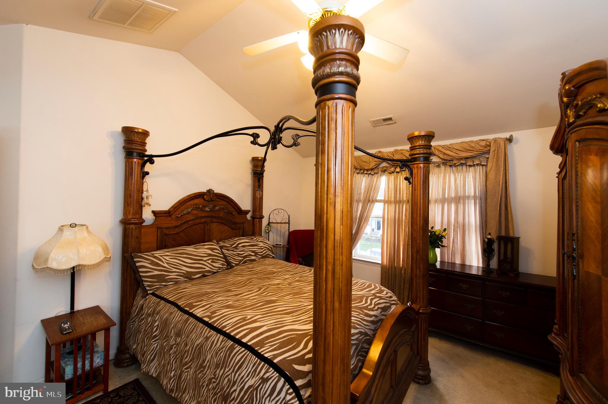 RIVER MEADOWS - Residential