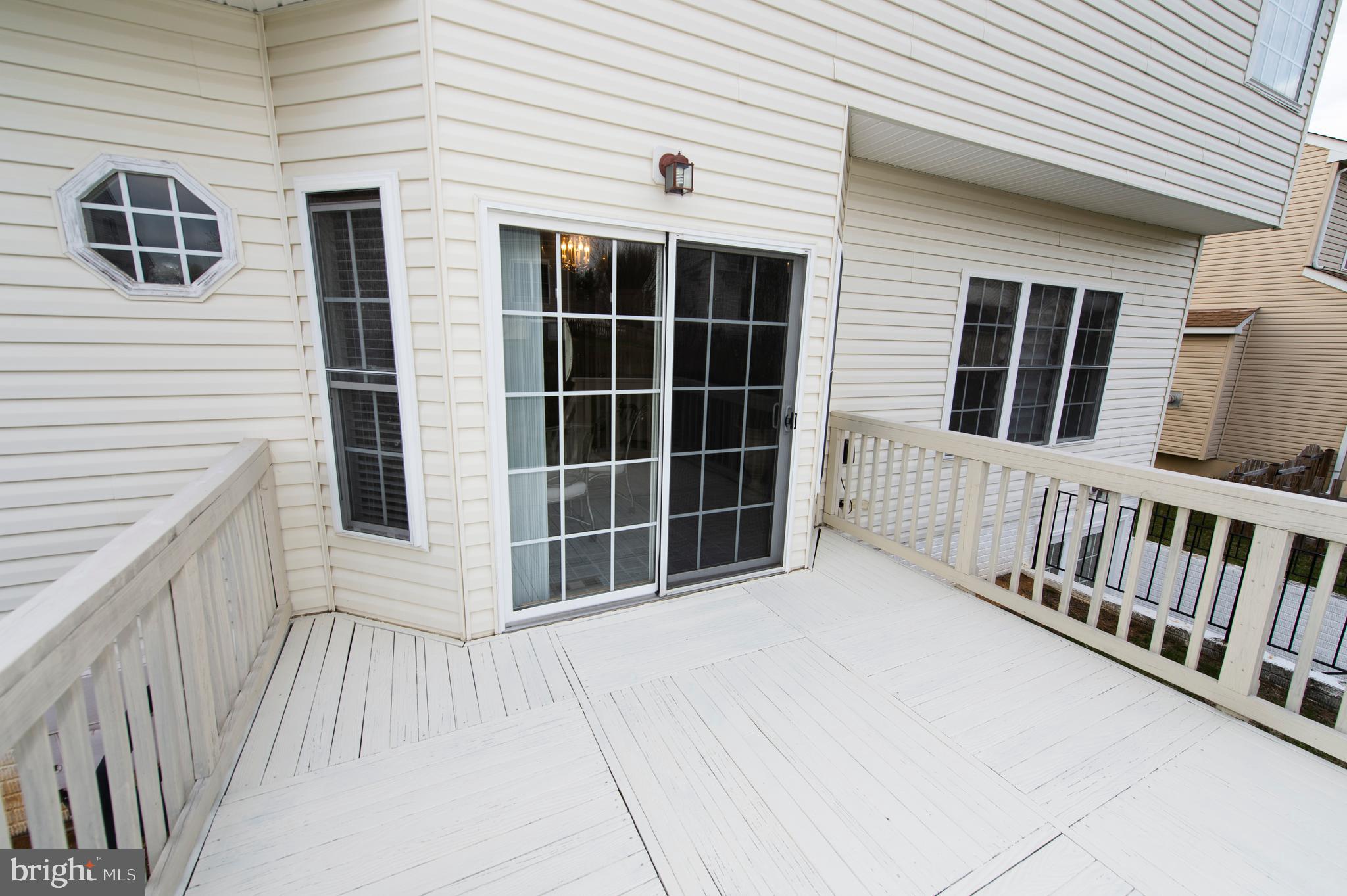 RIVER MEADOWS - Residential