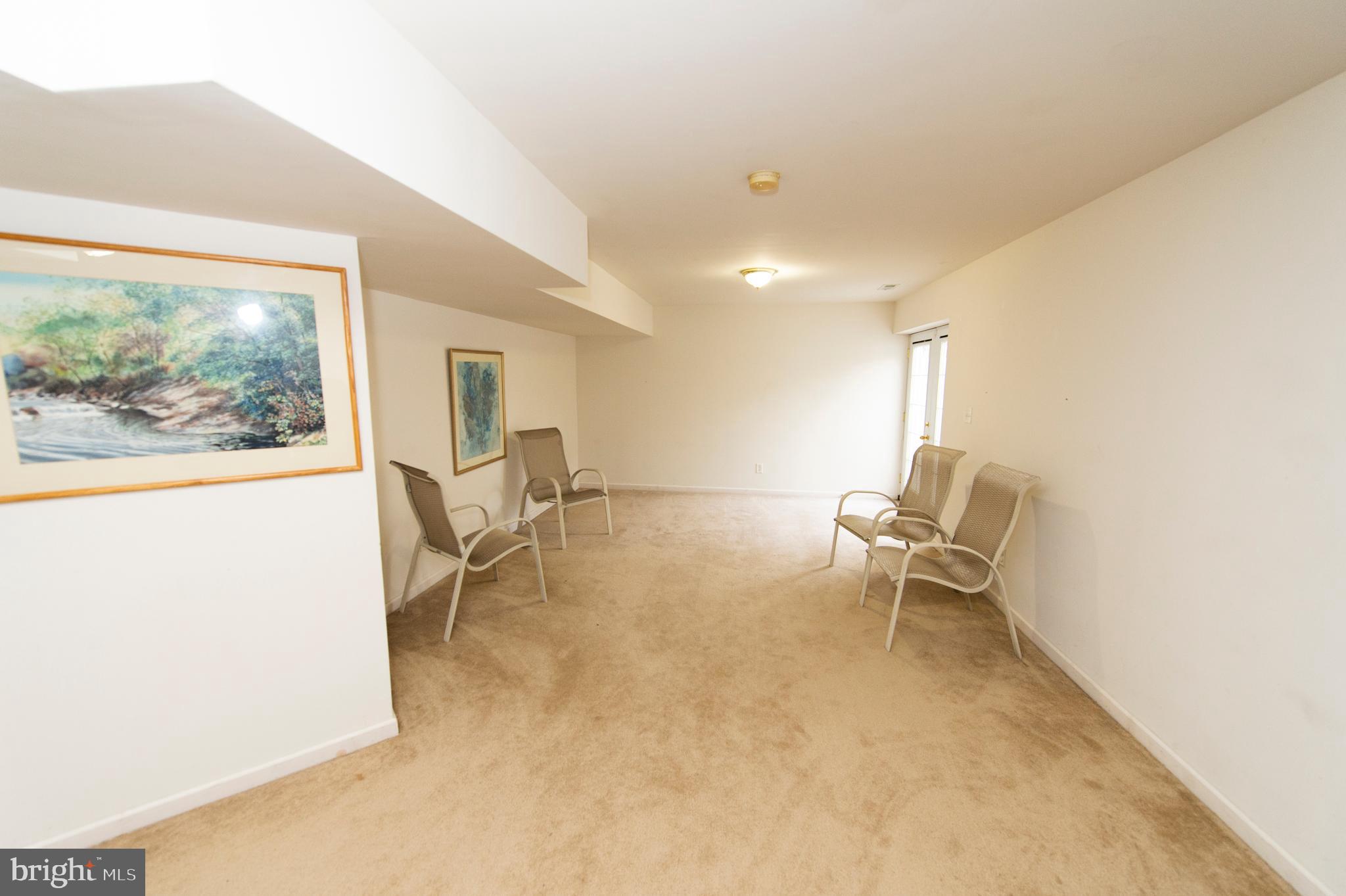 RIVER MEADOWS - Residential