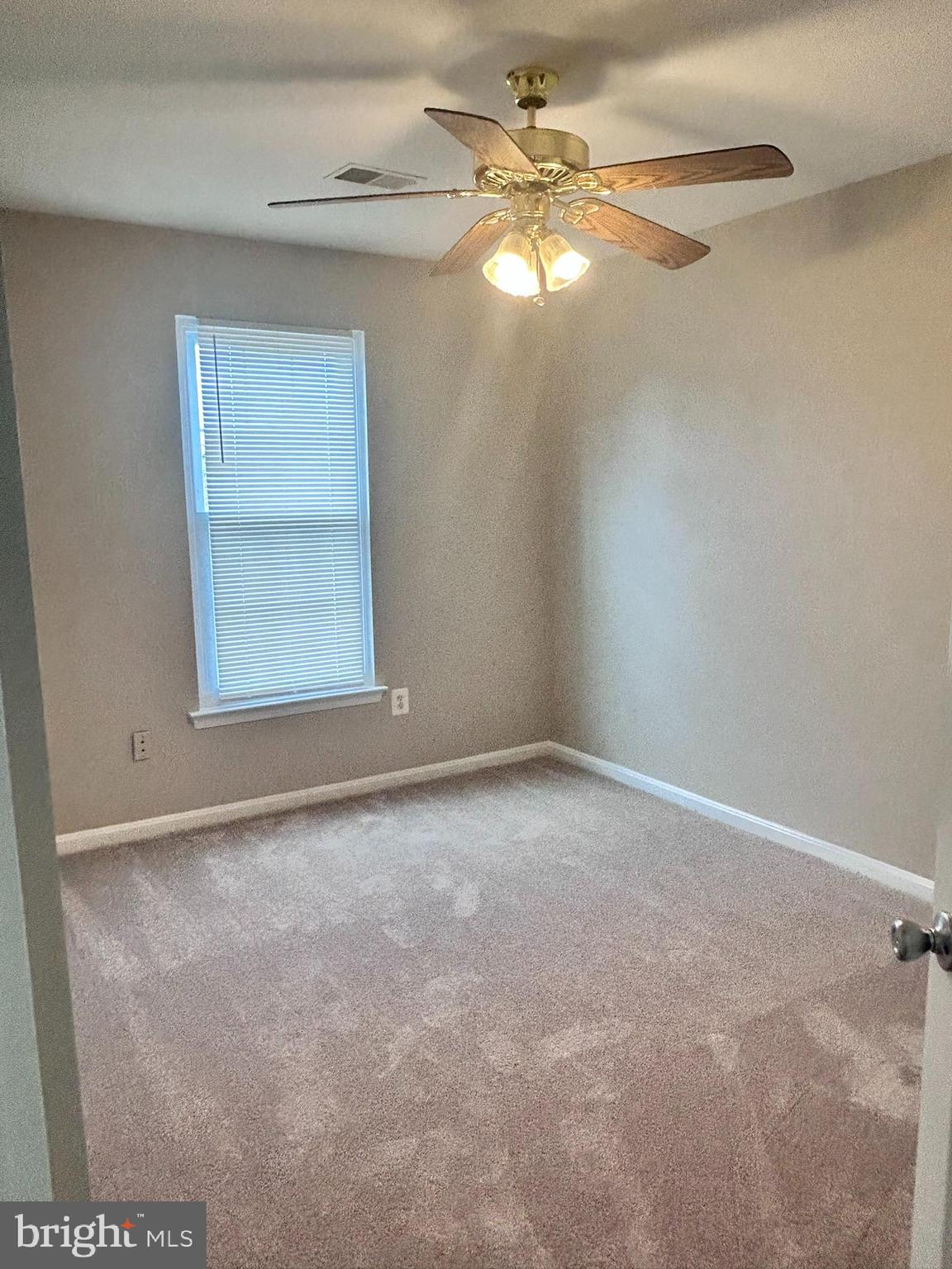 SEVEN OAKS - Residential Lease