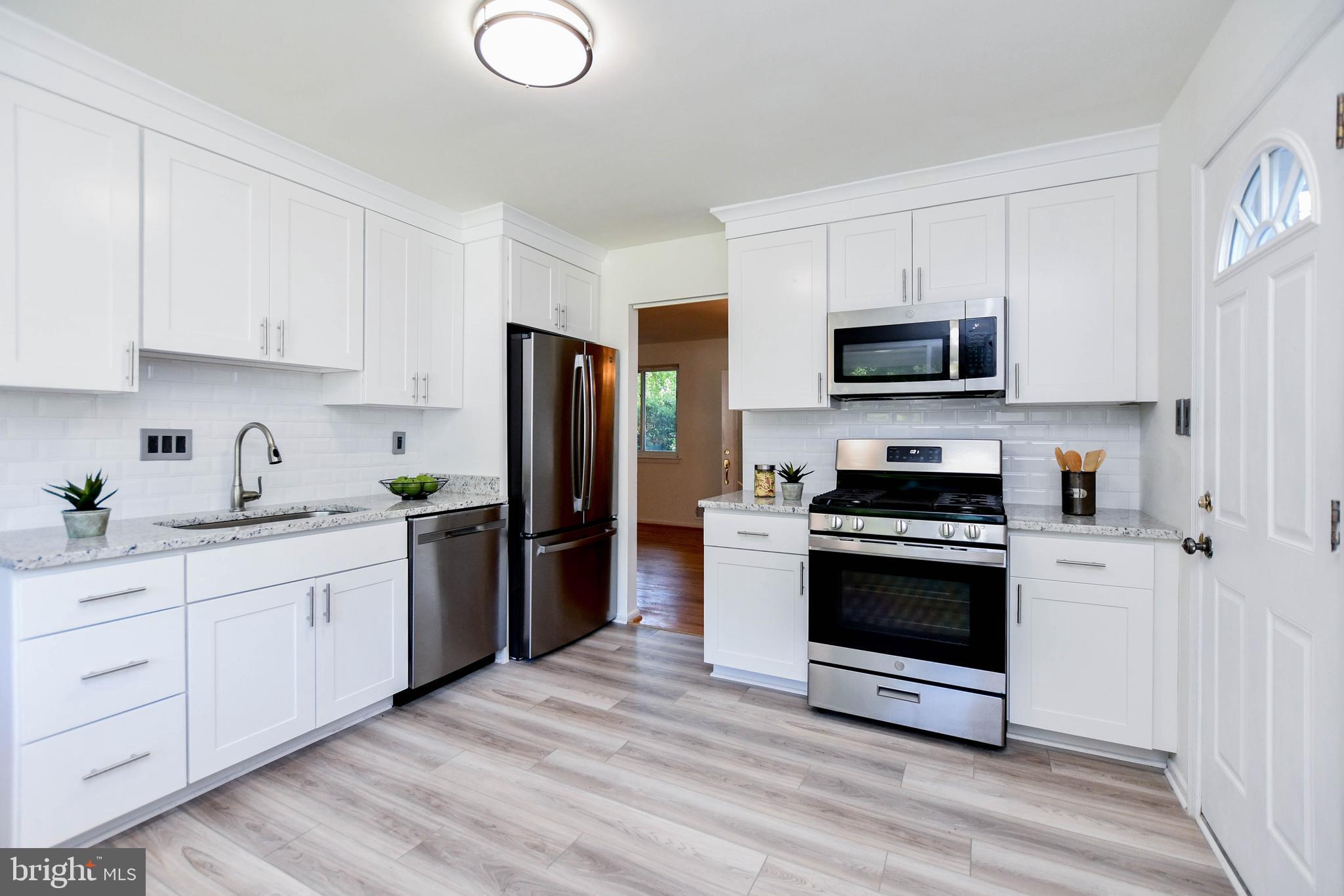 FRANKLIN KNOLLS - Residential