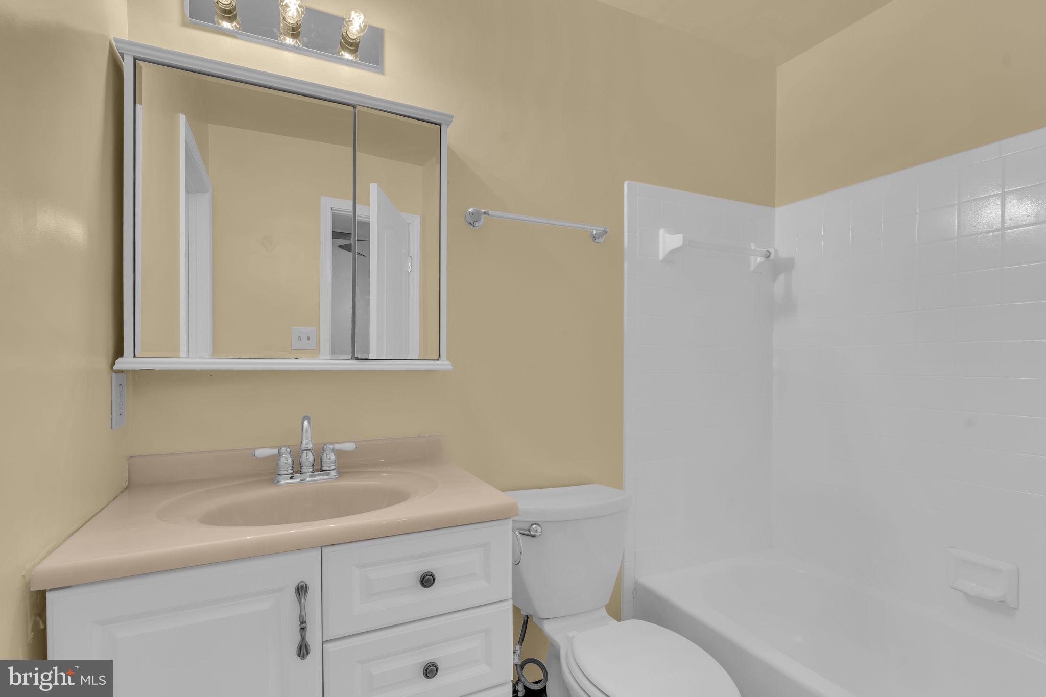 ST CHARLES DORCHESTER - Residential