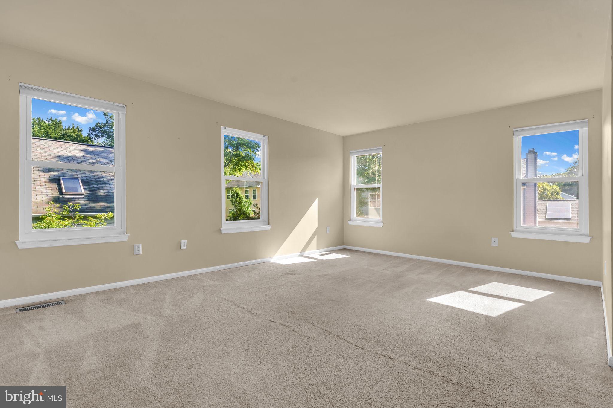 ST CHARLES DORCHESTER - Residential