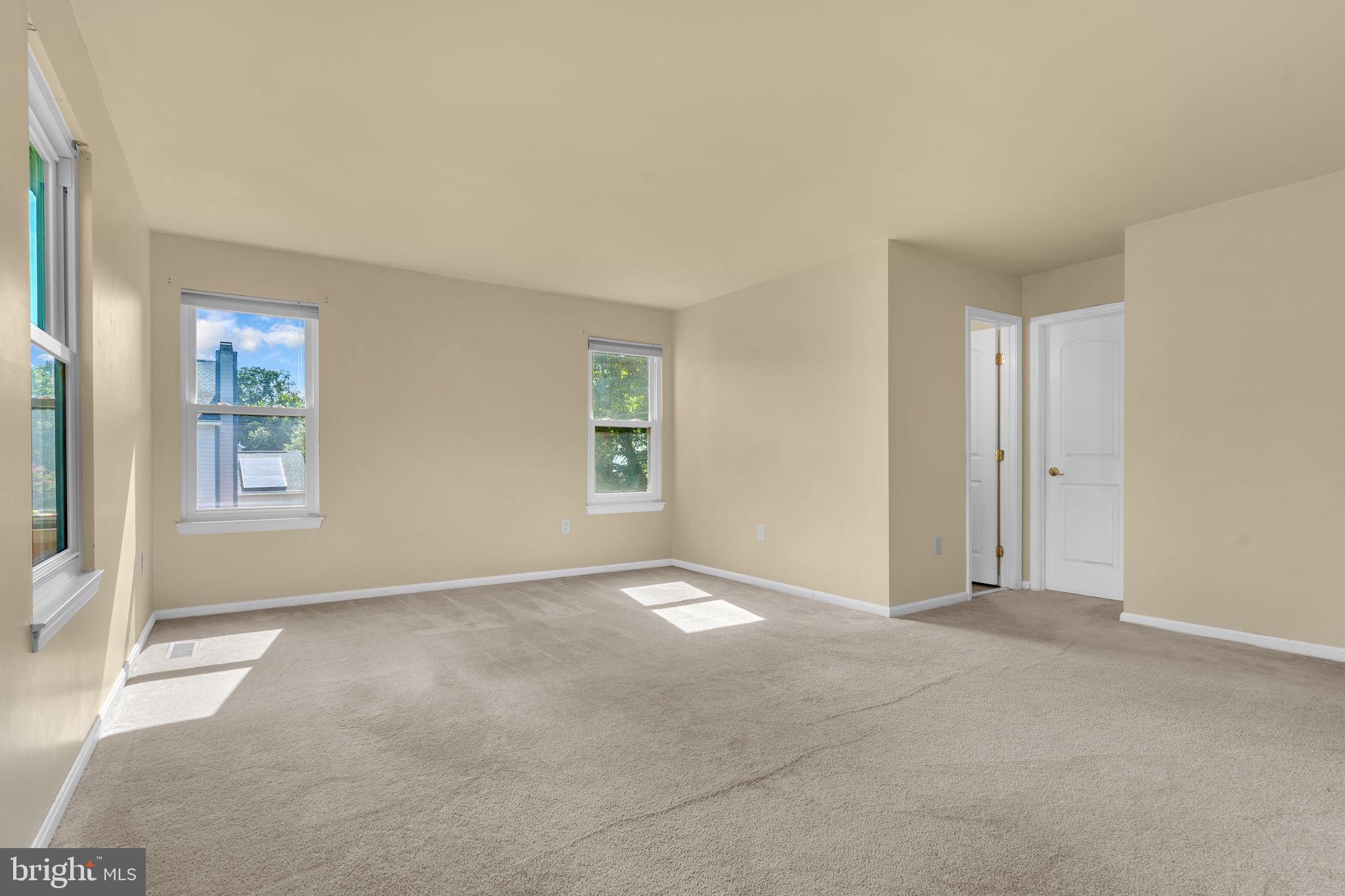 ST CHARLES DORCHESTER - Residential